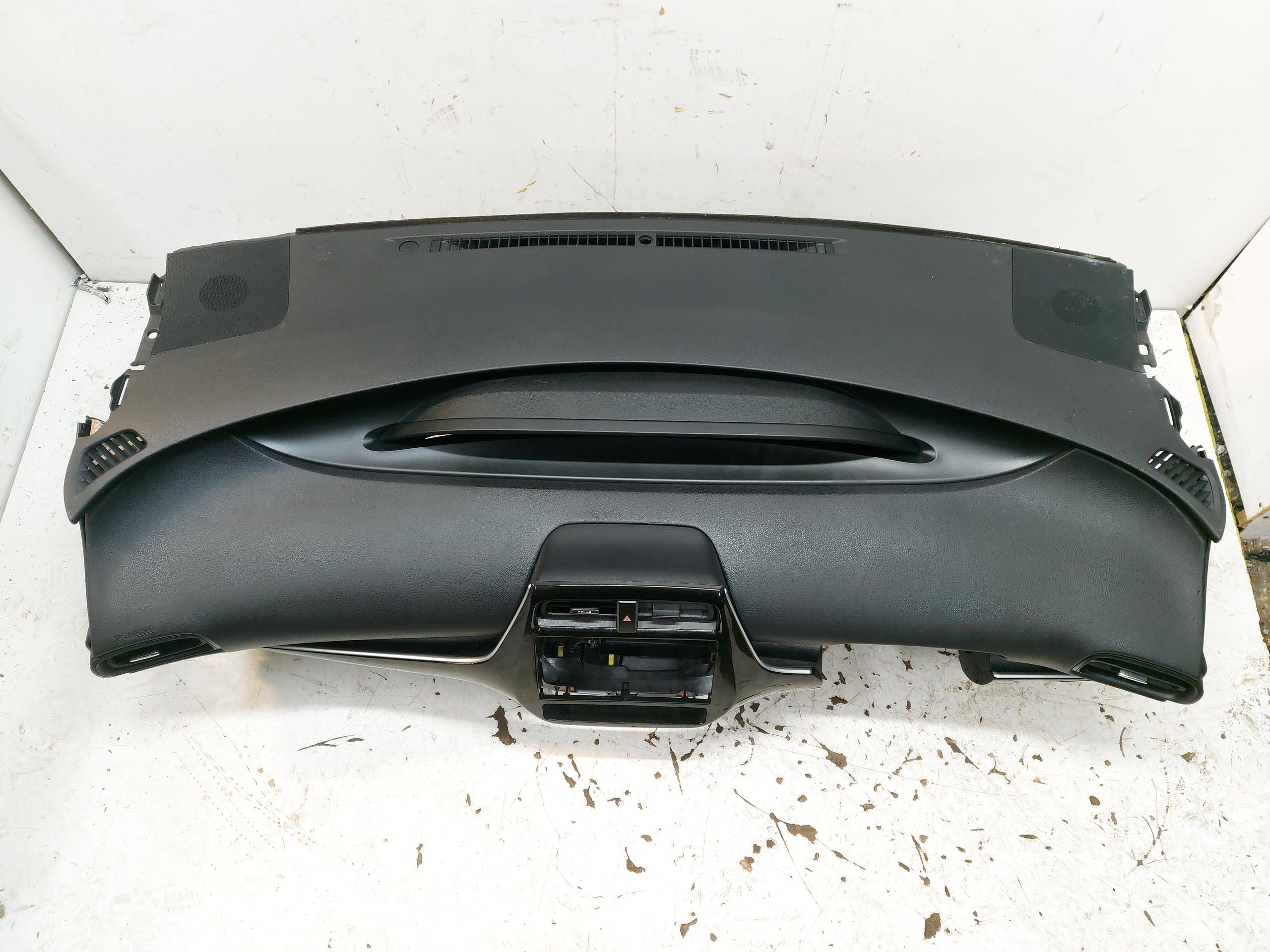 TOYOTA PRIUS IV cockpit pulpit dashboard instrument panel UK ANGLIK