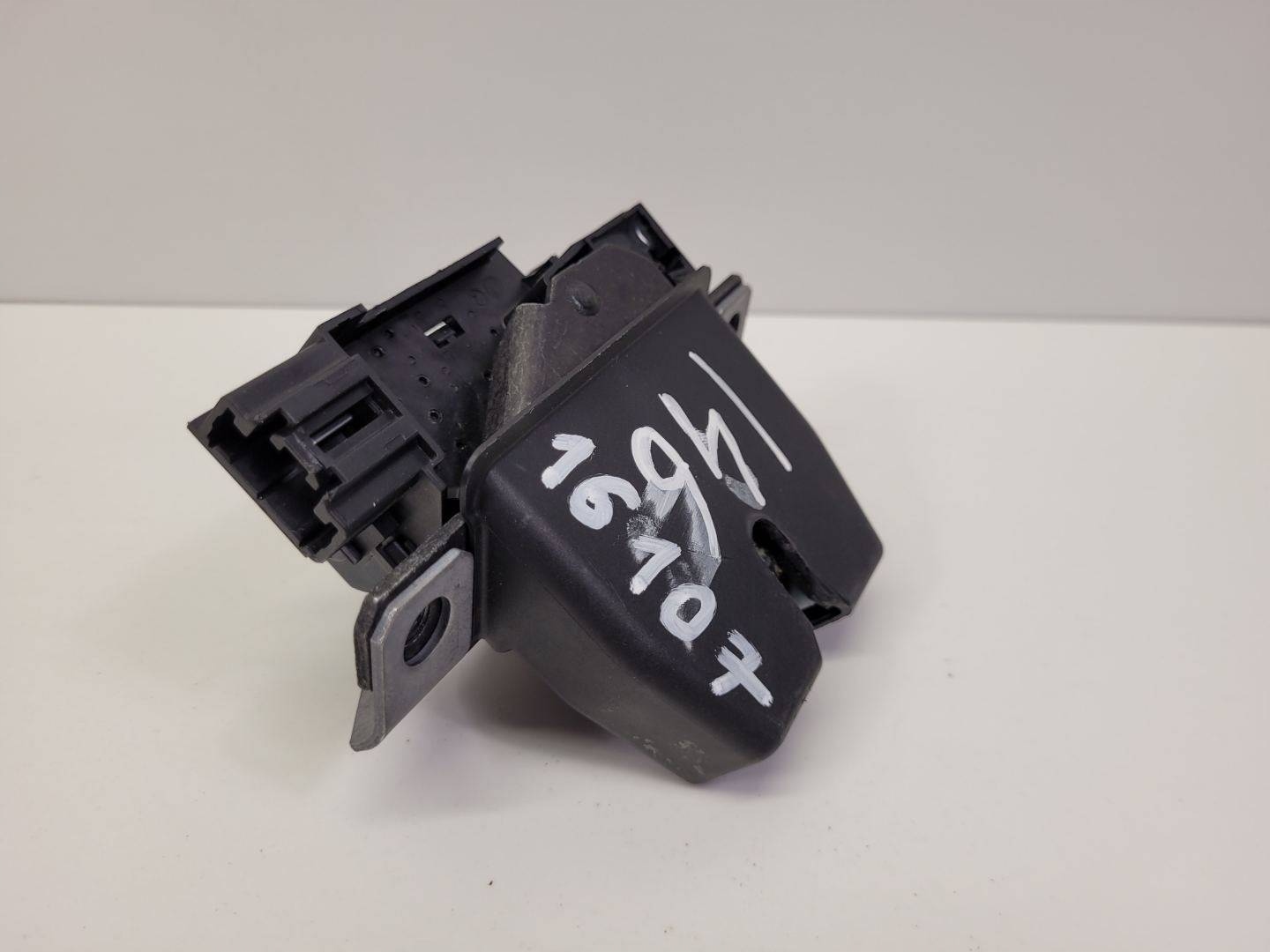 lock bonnet boot Ford Puma 2 2021 H1BAN442A66AA