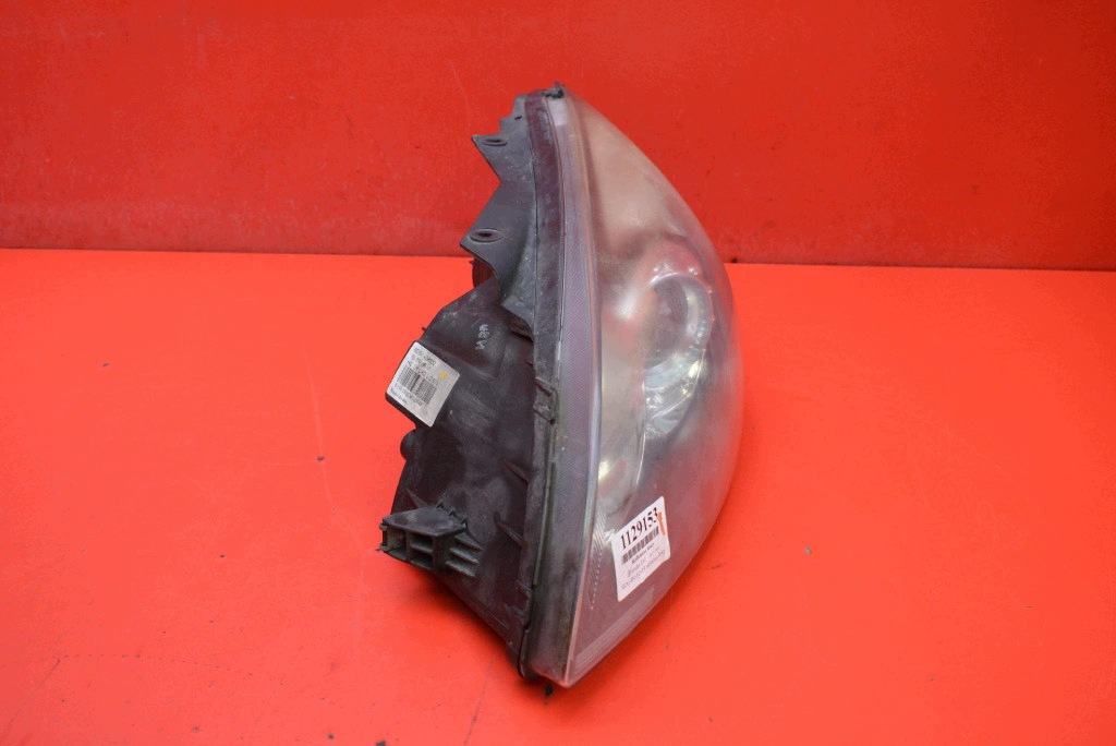 REFLEKTOR left light front lens EU 92101-2R000 HYUNDAI I30 1 and FD 07-10