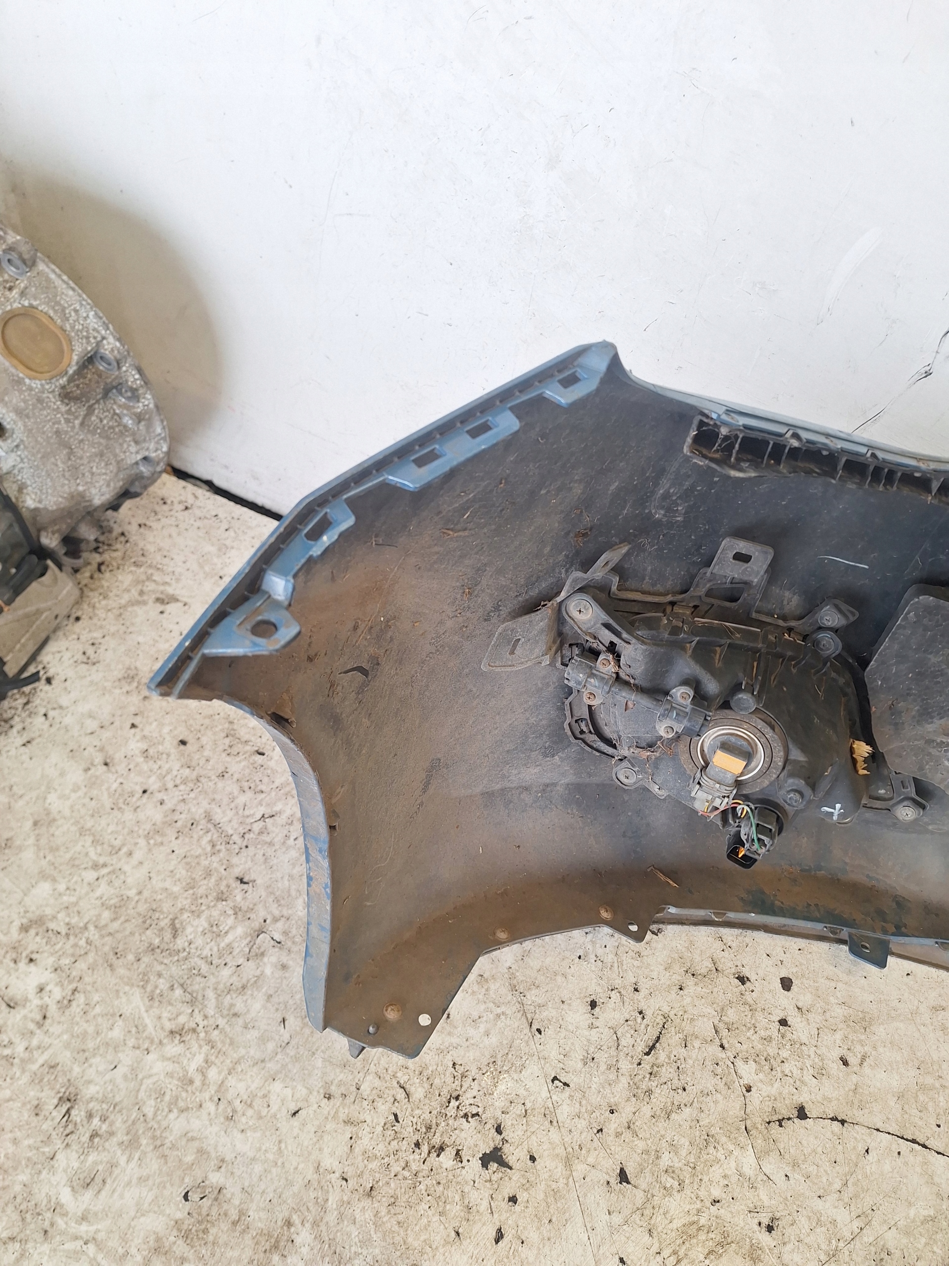 HYUNDAI I30 II 12-15 Paraurti + LED