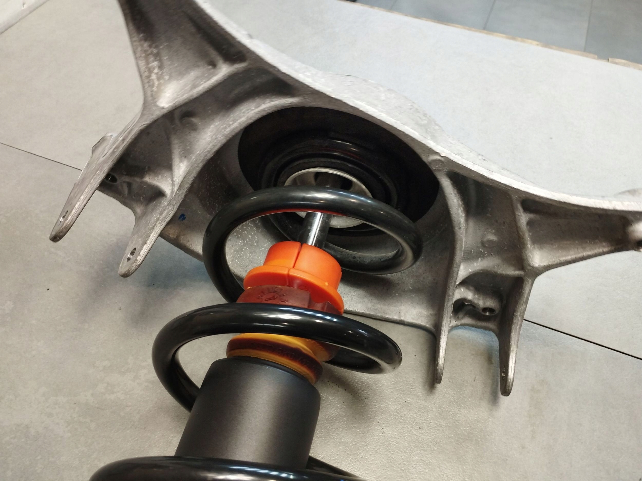 Audi A5 Sportback 8TA shock absorber right front 8K0413031BE