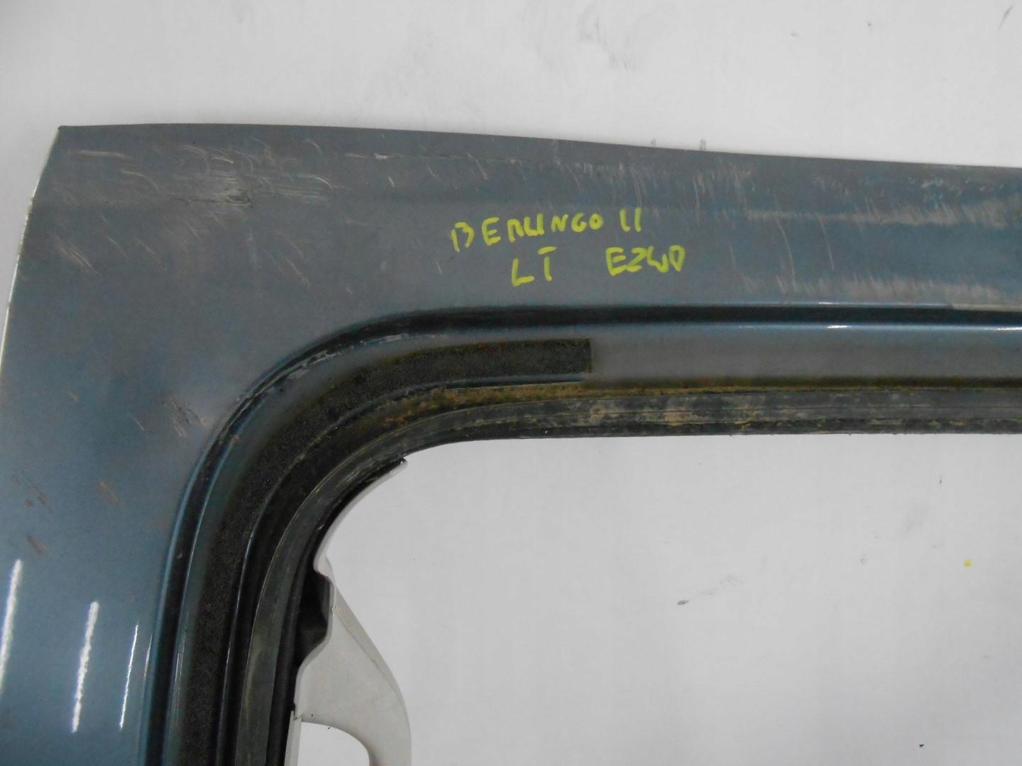 DRZWI PRZESUWNE LEWE EZWD PARTNER BERLINGO II # Producent części Citroen OE