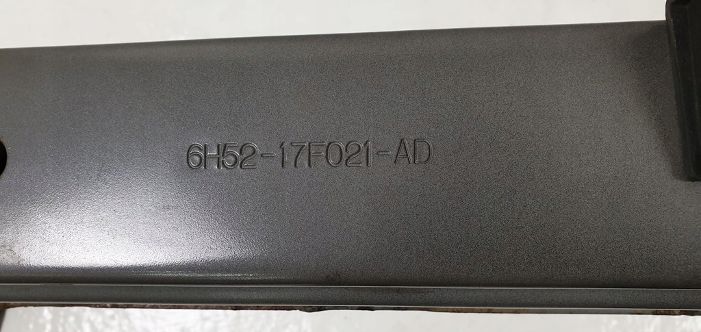 BELKA ZDERZAKA PRZÓD LAND ROVER FREELANDER 2 II Strona zabudowy przód