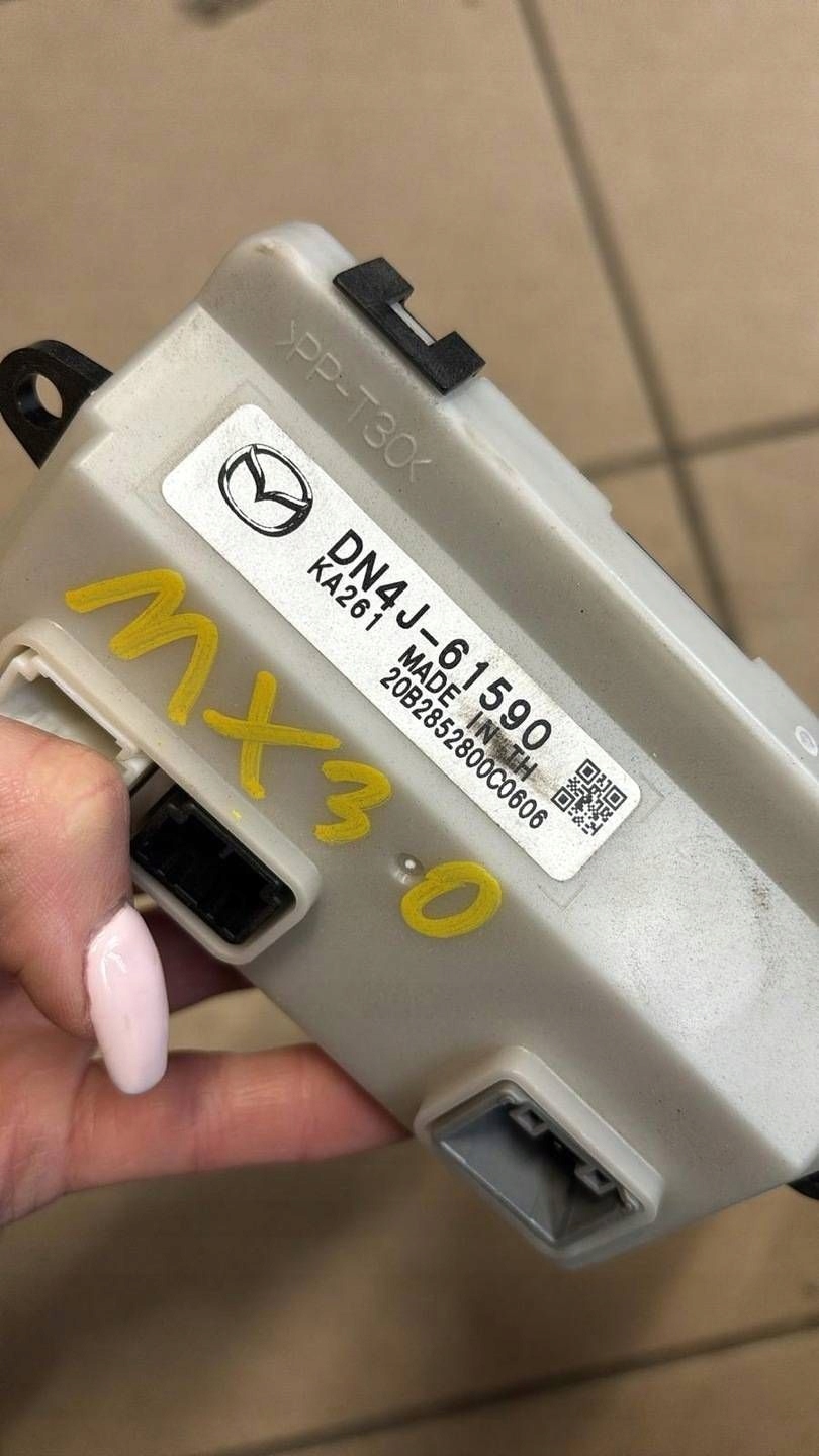 modul Bedienteil Mazda MX-30 DN4J61590