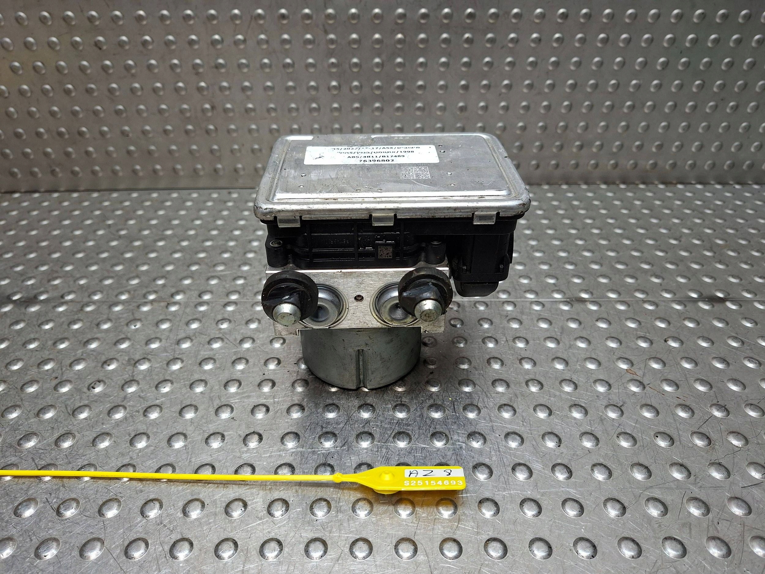 pump control unit ABS MITSUBISHI ASX OUTLANDER III 14- 4670B674