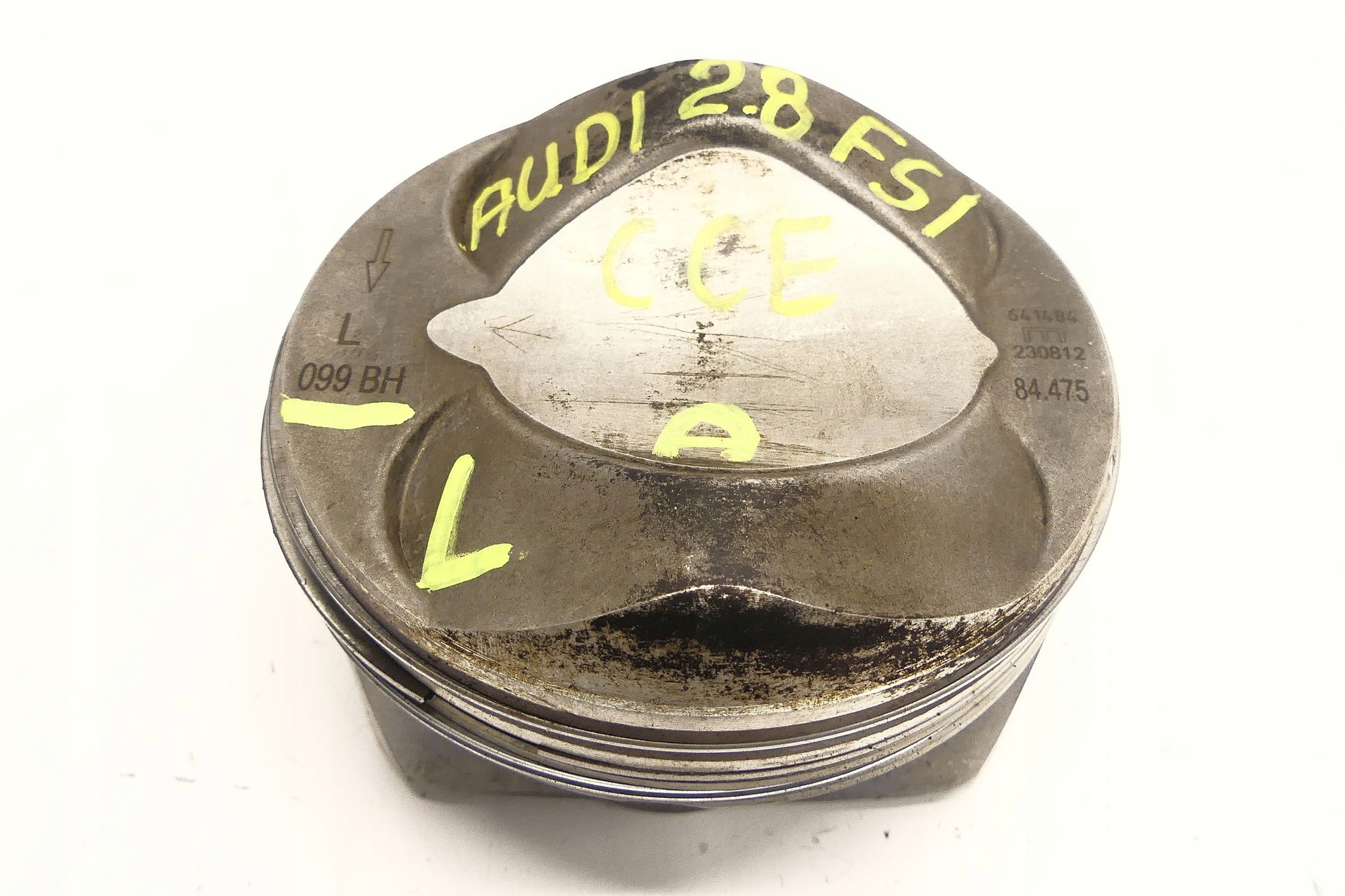 04L103 099BH - AUDI A6 C6 2.8 FSI CCE поршень + штифт