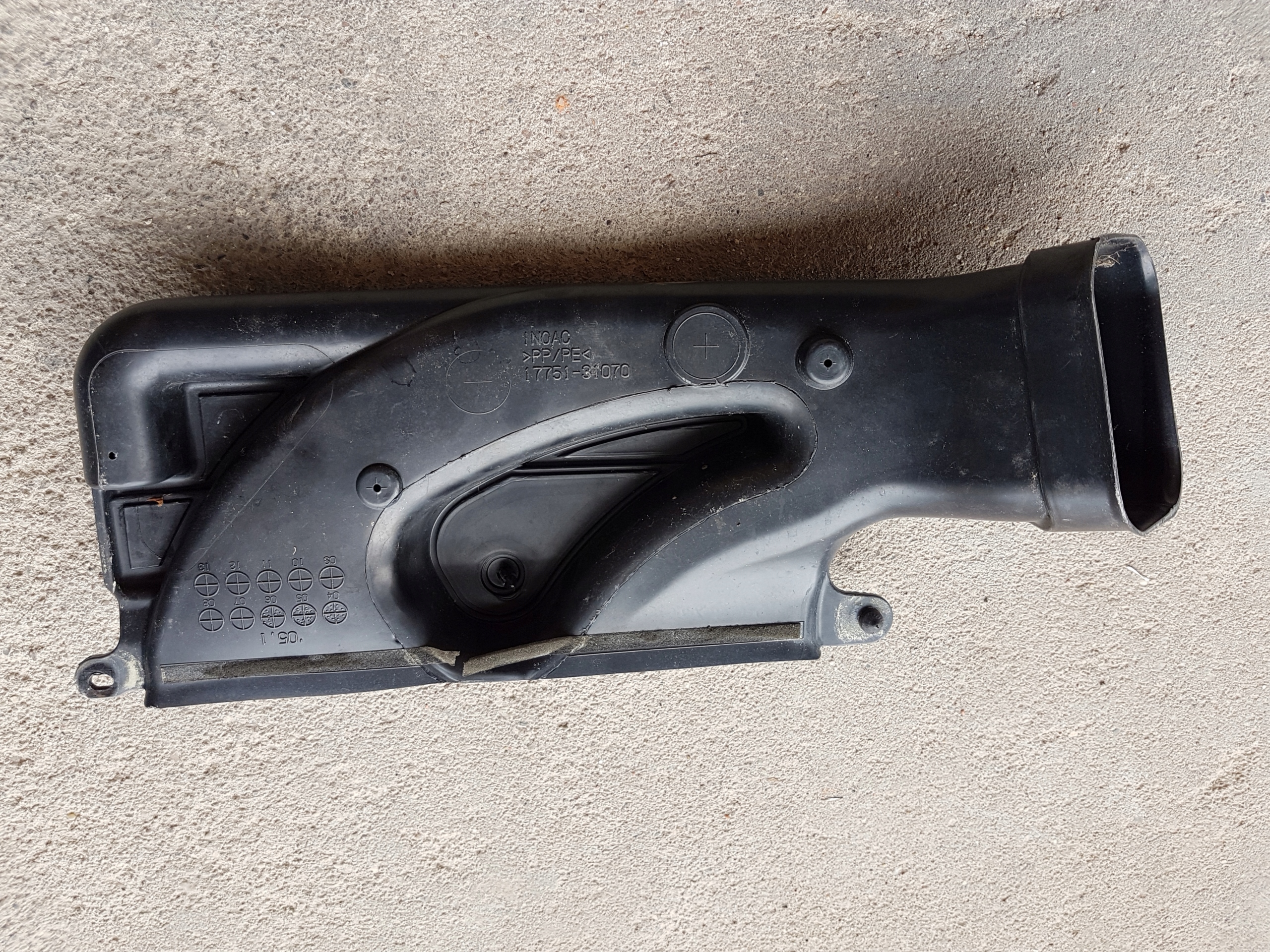 intake air LEXUS GS 05-12 17751-31070