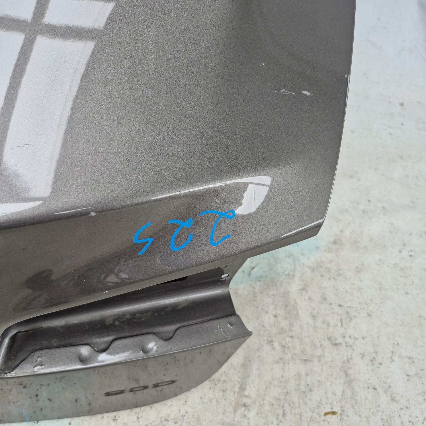 TESLA MODEL S 12- trunk door cover boot rear part