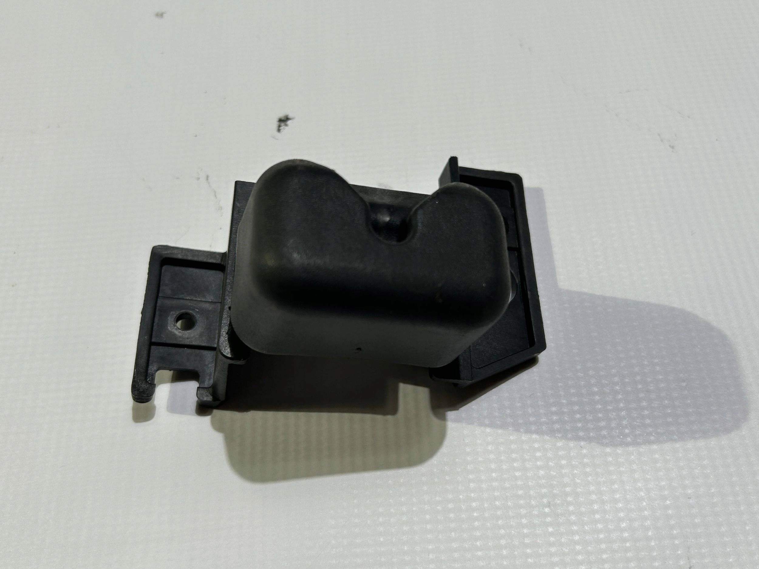 holder right bracket right roofs Chevrolet Corvette C6 Targa 2005