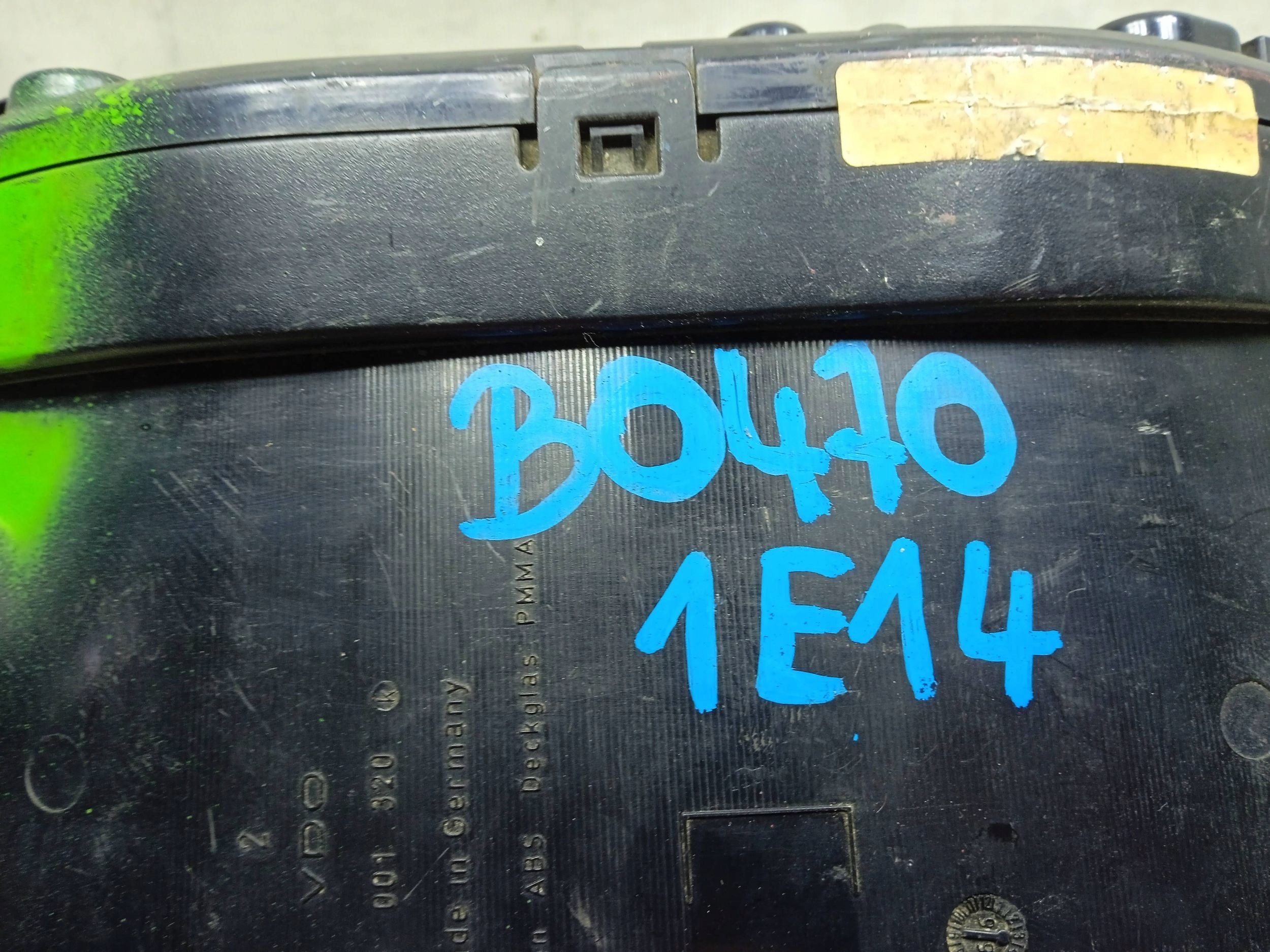 спидометр часы 110008828 MERCEDES W202 2.0