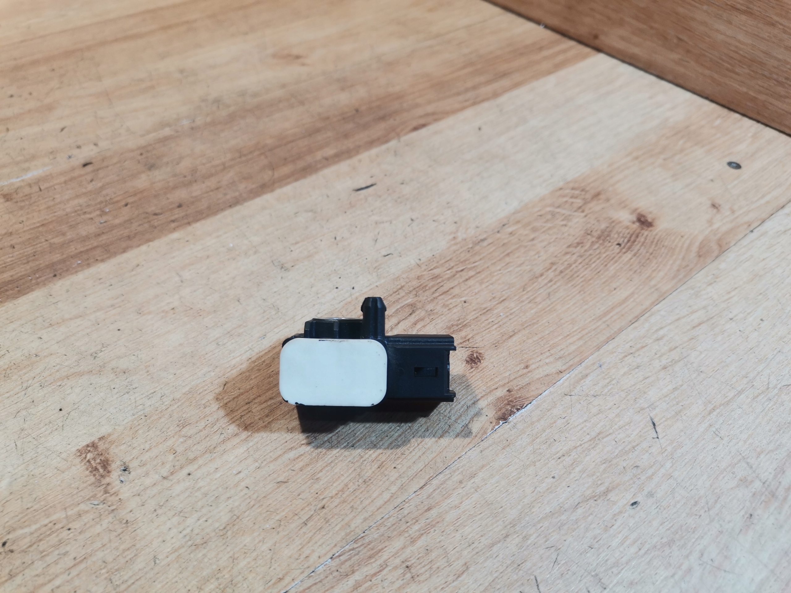 Crashsensor Drucksensor PEUGEOT 2008 CITROEN C4 CACTUS 15- 9675669780