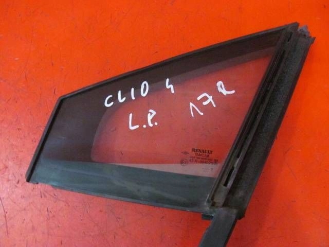 RENAULT CLIO IV 4 window door left front front MALA TROJKAT 2017 ROK