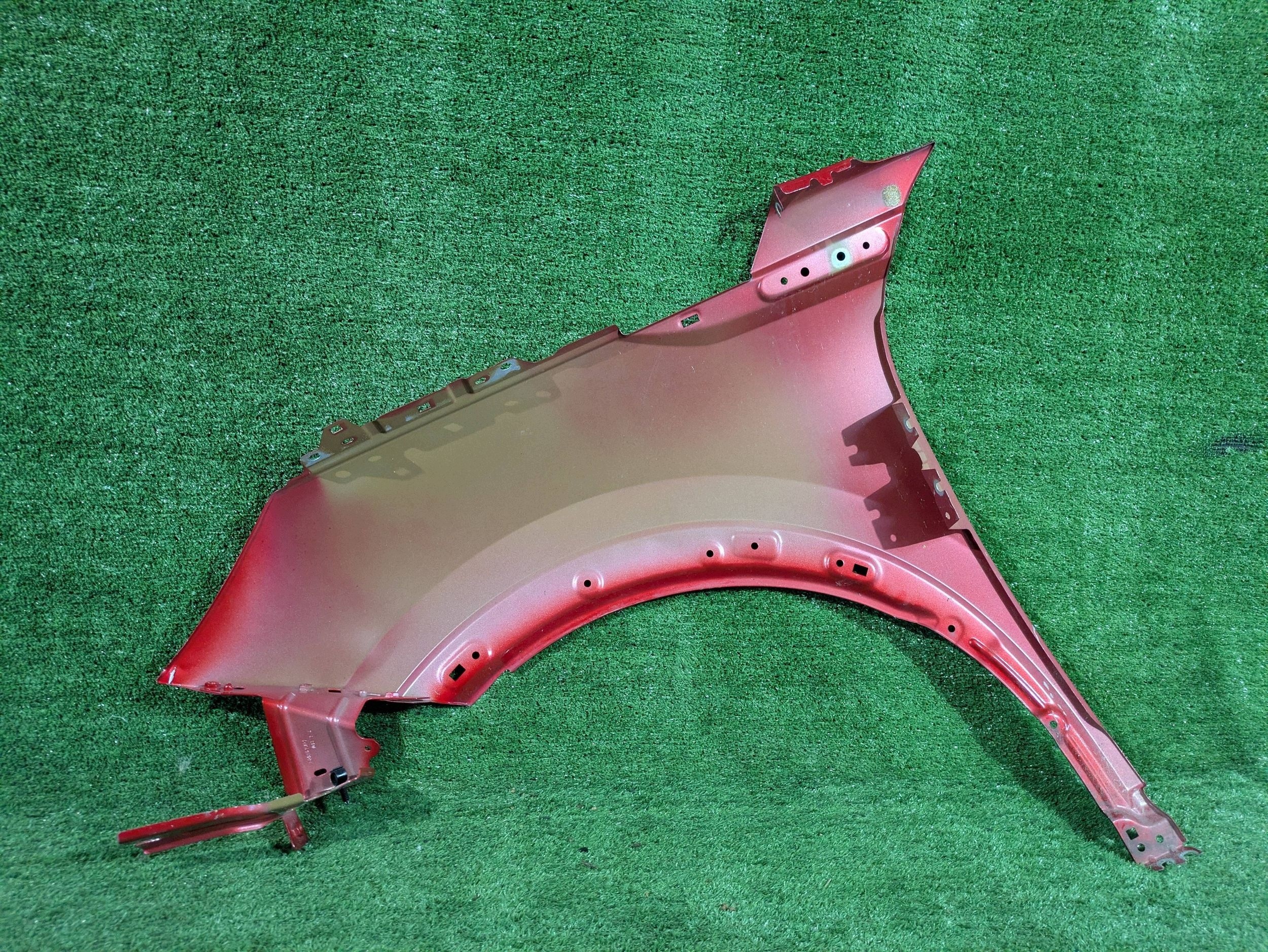 fender front right front PEUGEOT 2008 II 19- NR.B750