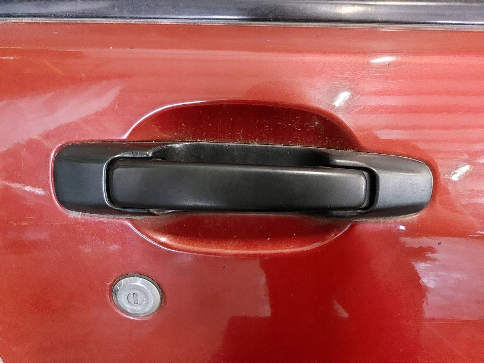 handle exterior door right front SUBARU FORESTER and