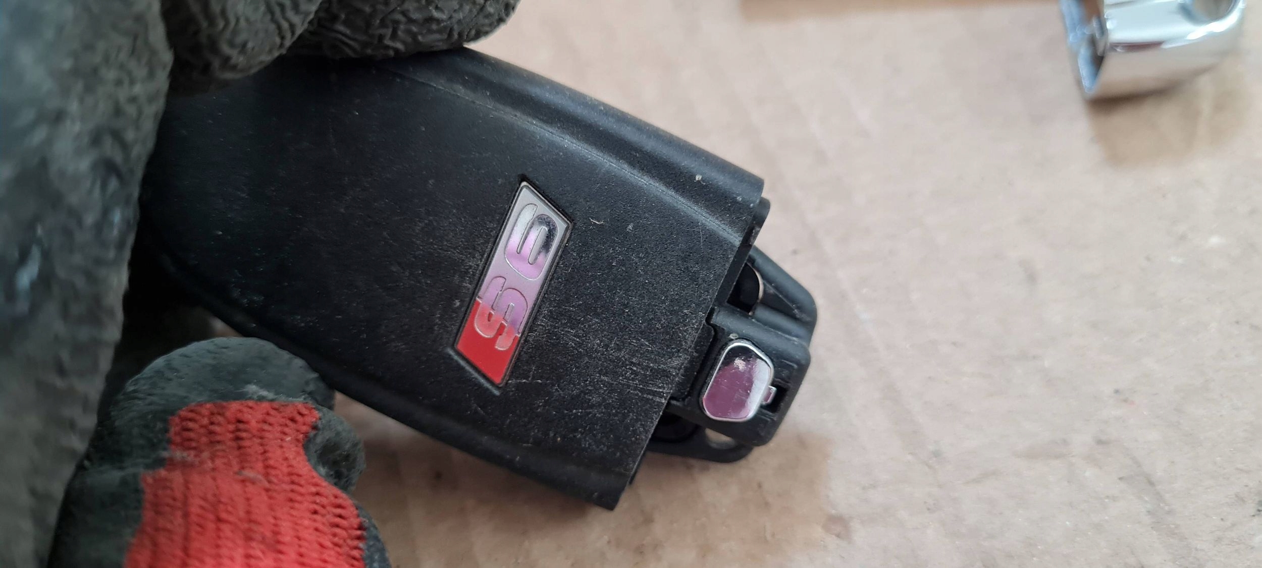 S6 C7 4G LIFT A6 key PILOT SMART KEY USA PANIC 4G0959754DM