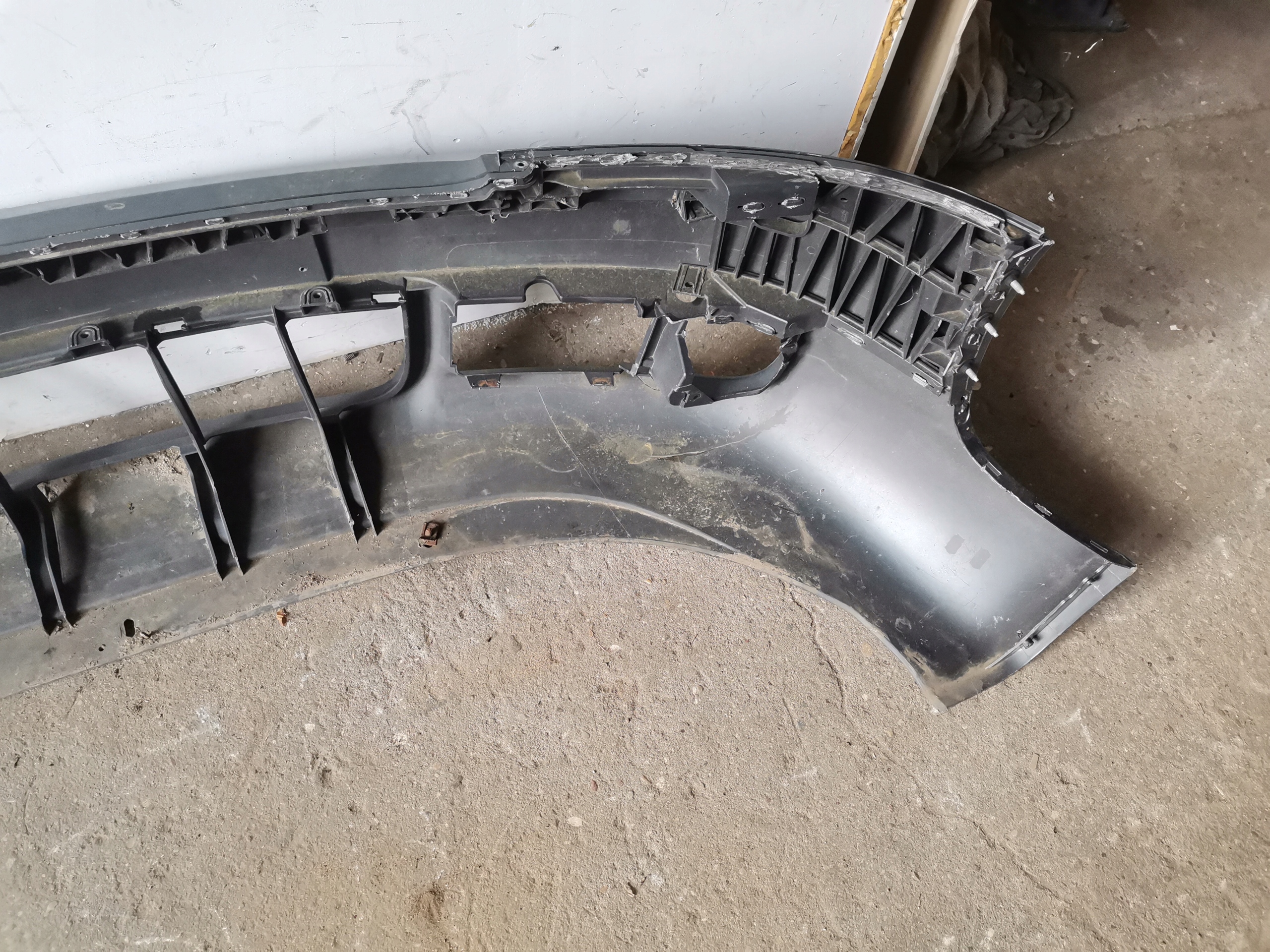 Frontstoßstange vorne Audi A6 C5 LIFT 4B0807111B