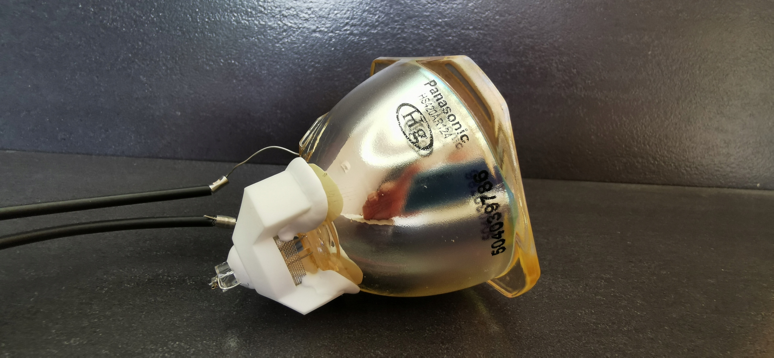 LAMPA DO PROJEKTORA NEC NP42LP Kod producenta UHP190