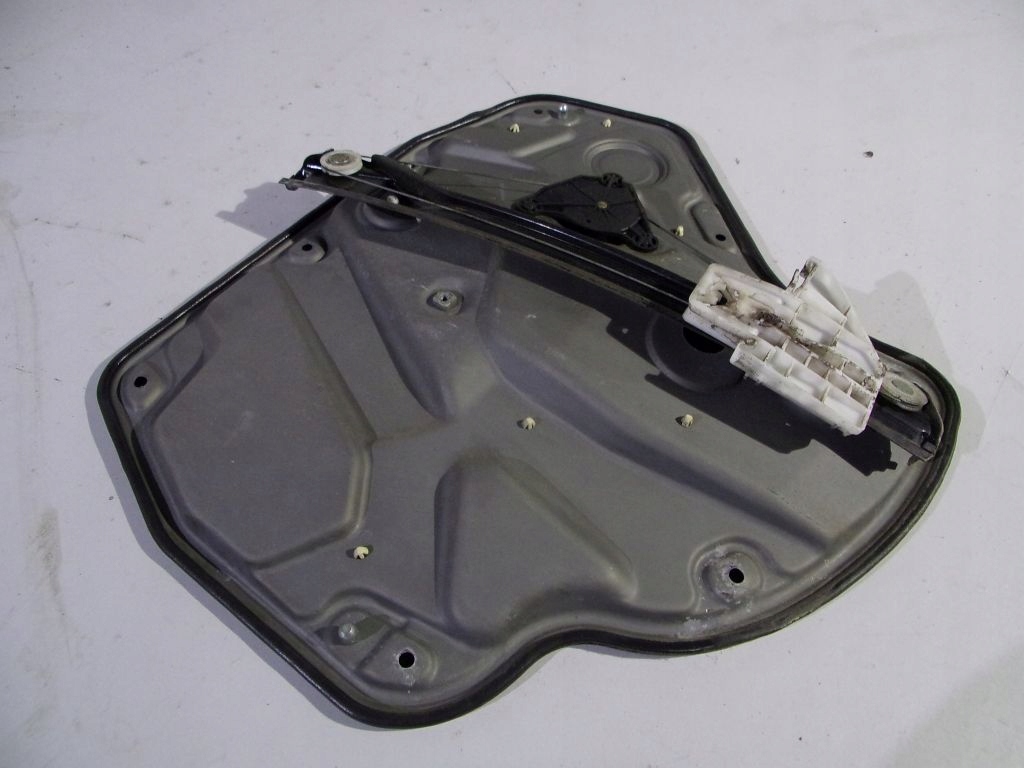 Skoda Octavia II HB window regulator right rear part elek