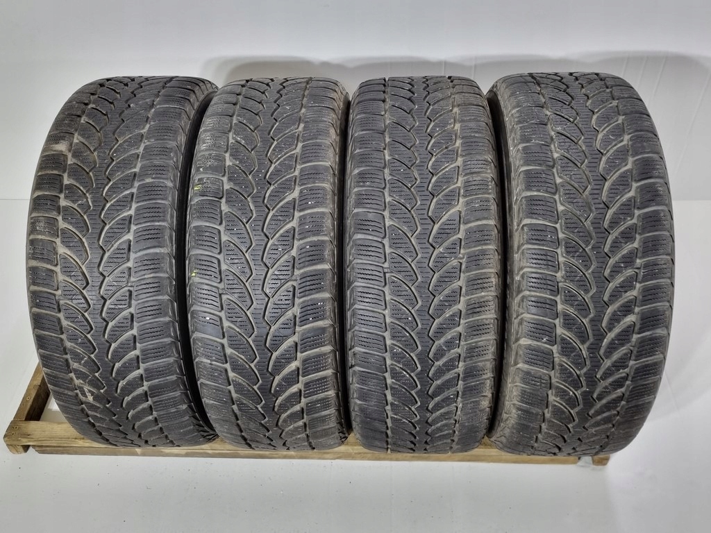 Opony K2541 Bridgestone | 205/55R16 | zimowe komplet Sezon zimowe