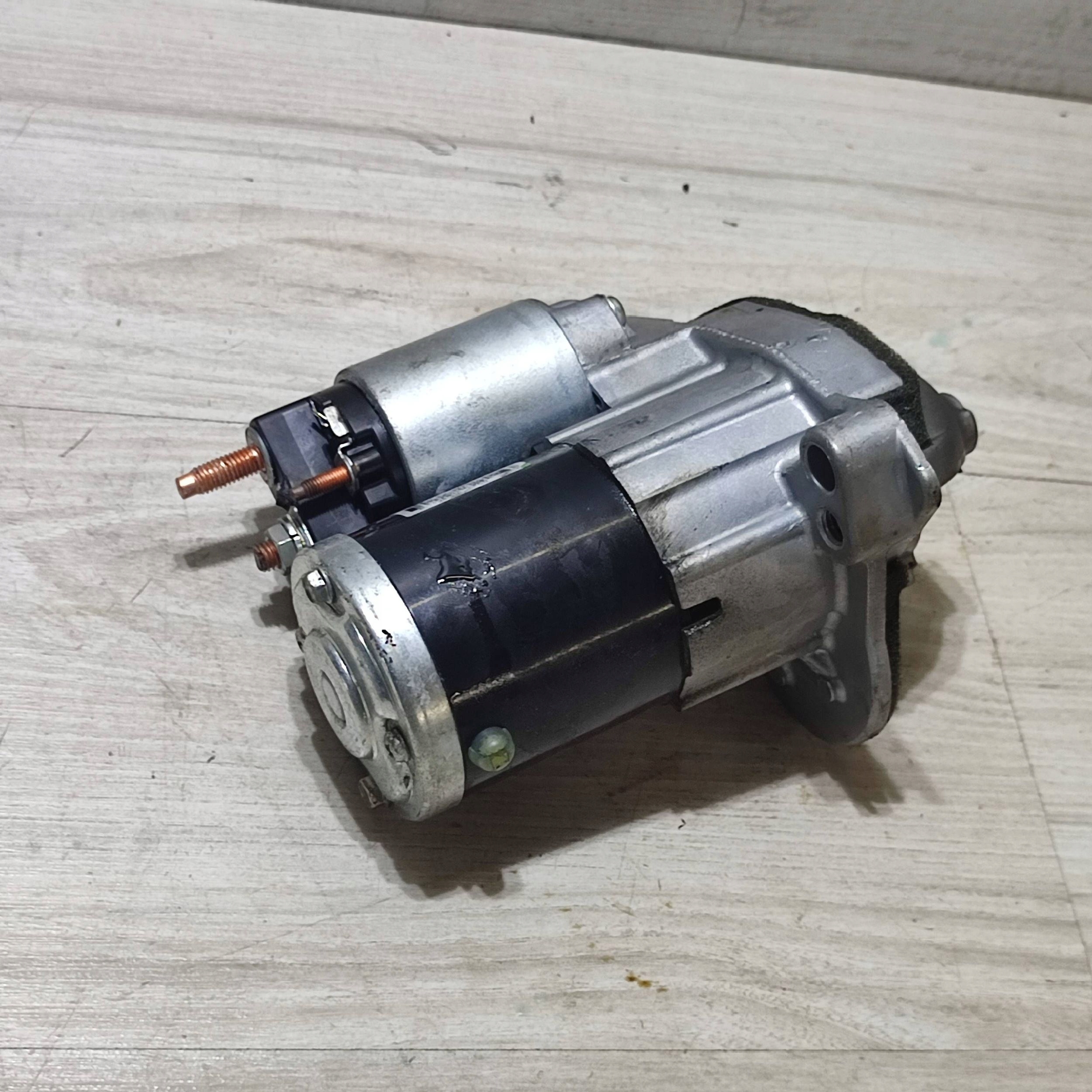 starter Dacia Jogger 233000290R
