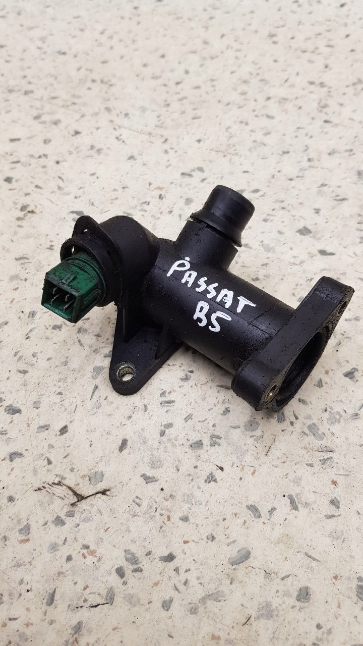 KRÓCIEC WODY VW PASSAT B5 1.8 T