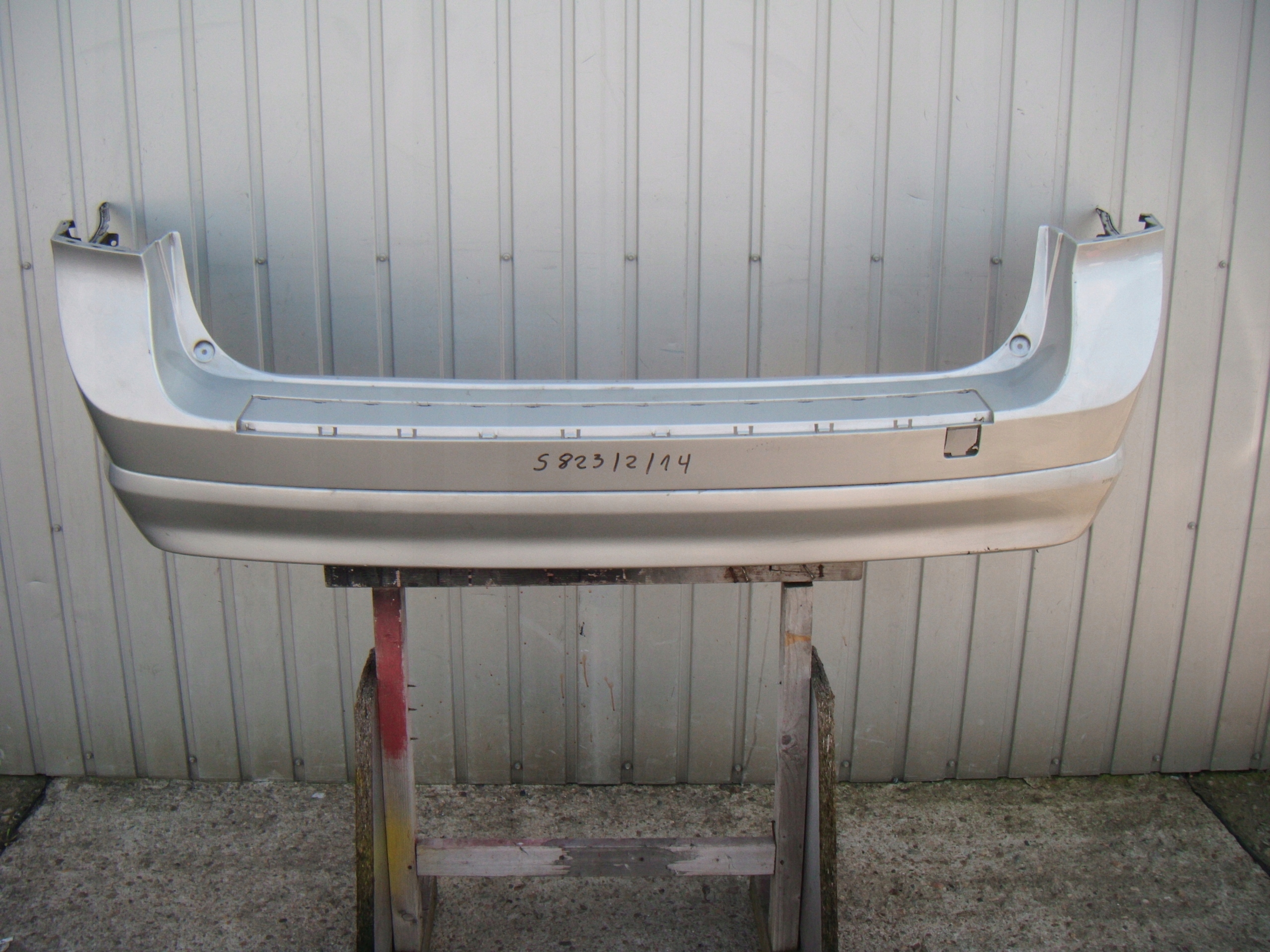 VOLVO V70 III 07- ZDERZAK TYLNY 30678655