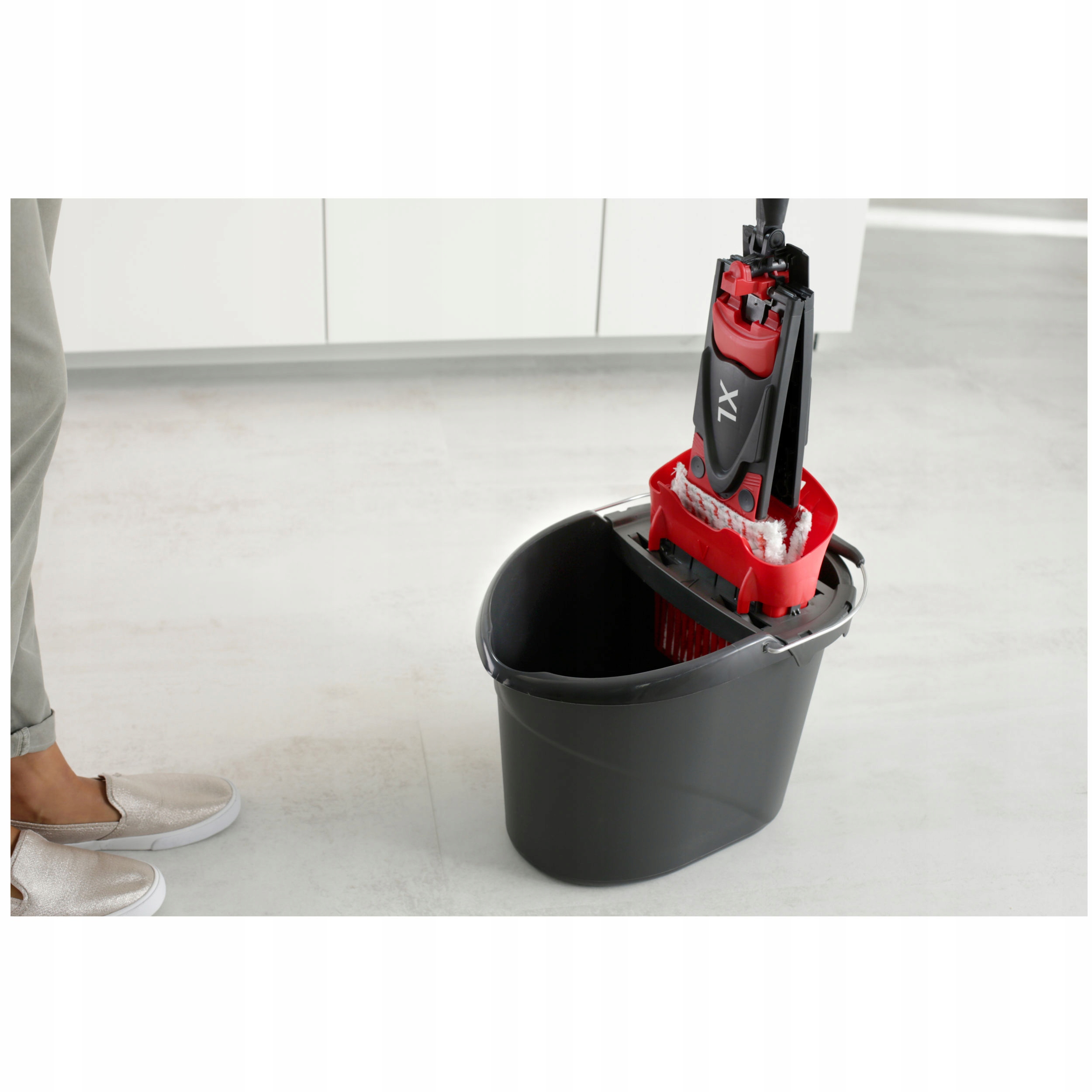 WIADRO I MOP PŁASKI ULTRAMAX XL BOX VILEDA Model 212022+212060