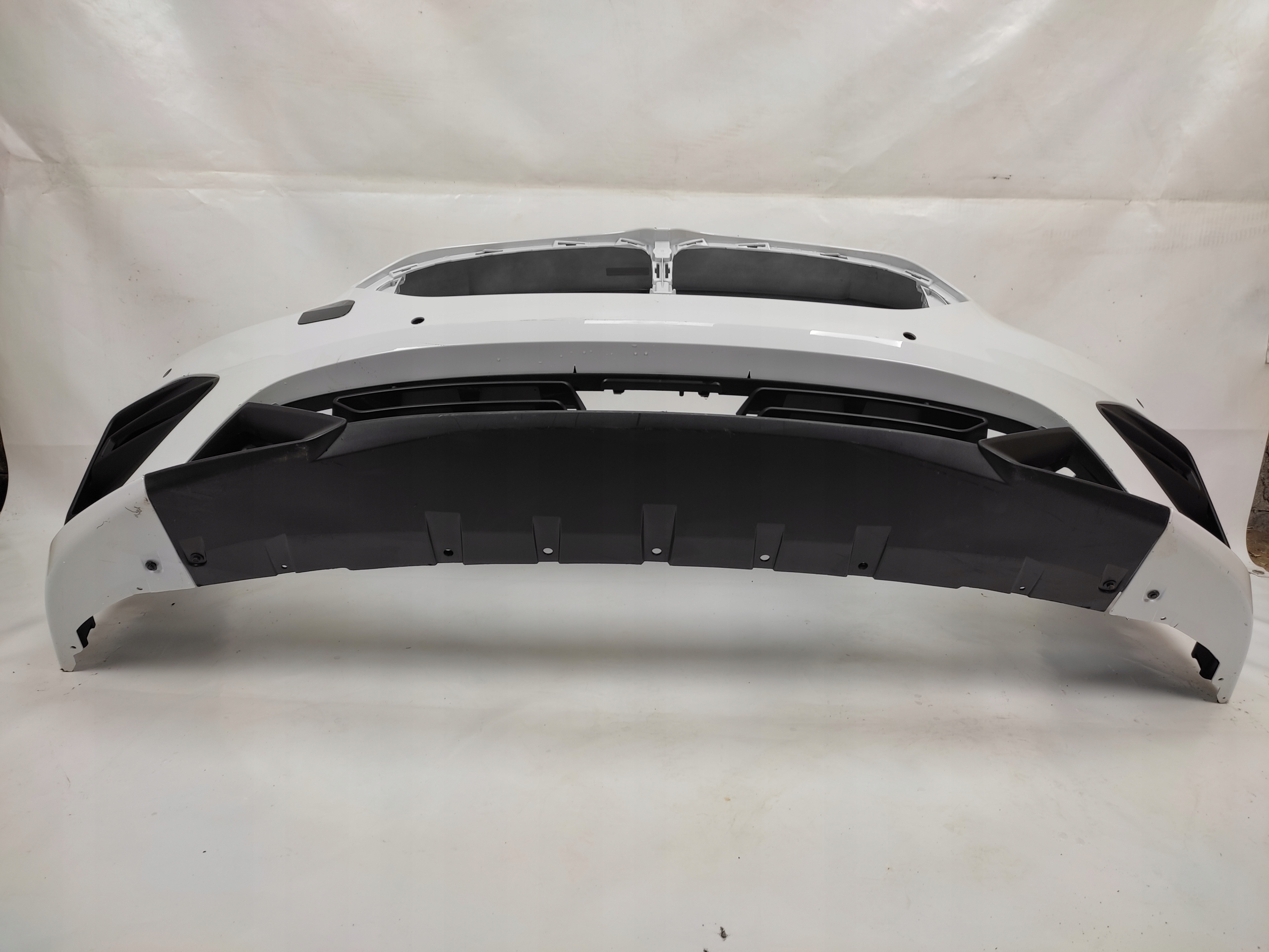 BMW 2 F44 GRAN COUPE ZDERZAK PRZEDNI PRZÓD USA Strona zabudowy przód