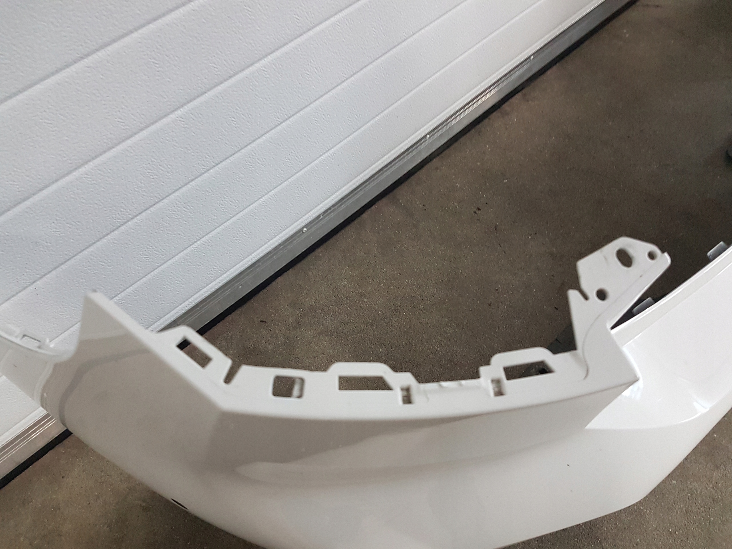 bumper rear BMW U06 m-packet ACTIVE TOURER 5A0E558