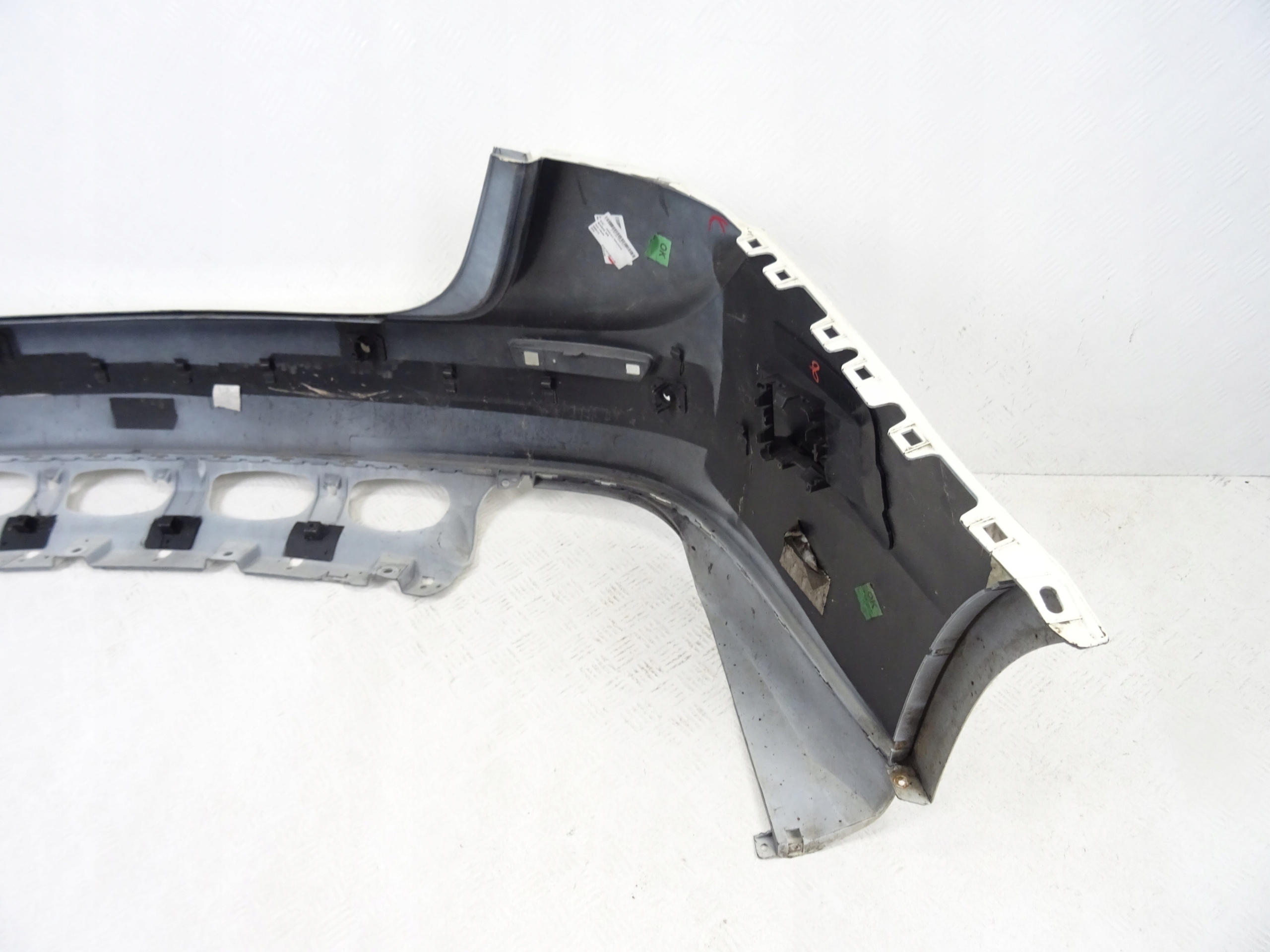 Maserati Ghilbi III bumper rear part rear | GetMotor