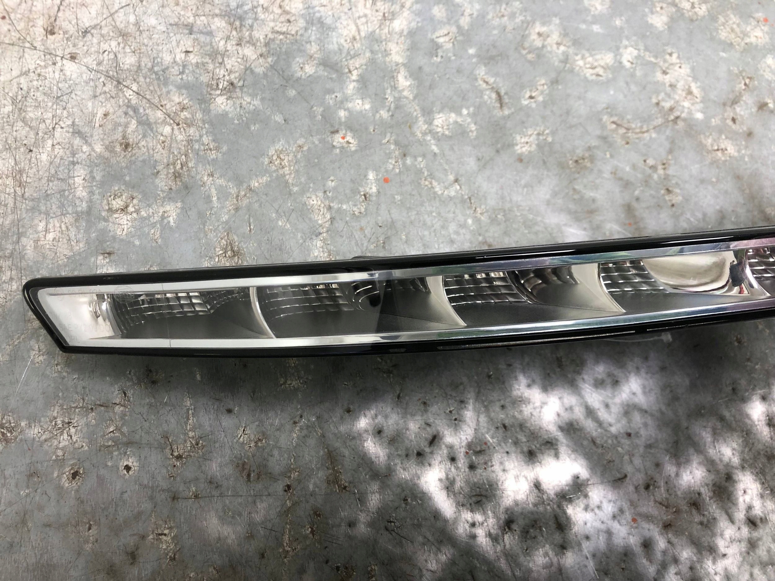 light DRL right front MERCEDES W218 C218 AMG A2188200256