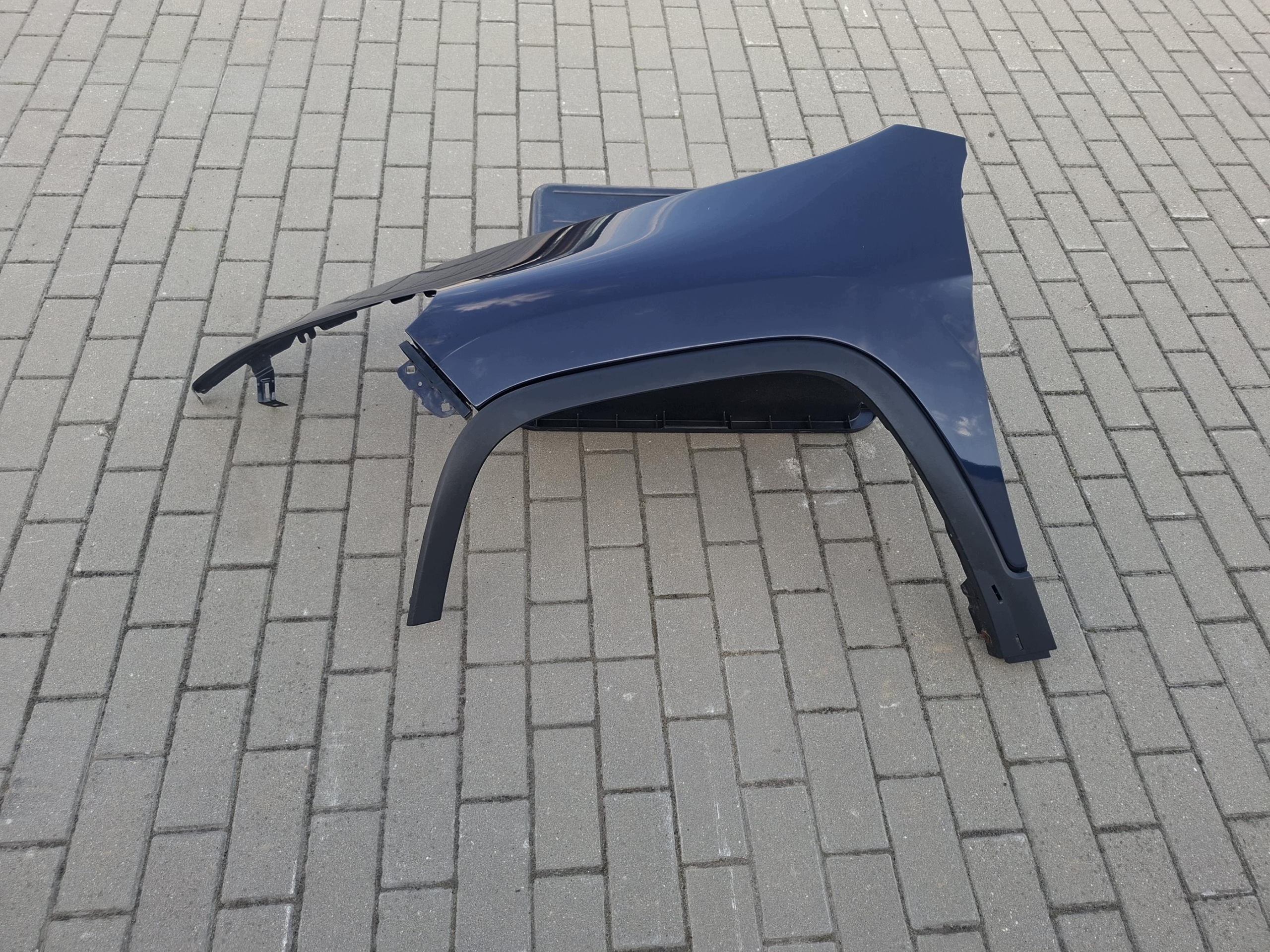 fender front front left moulding support JEEP CHEROKEE V KL PBU