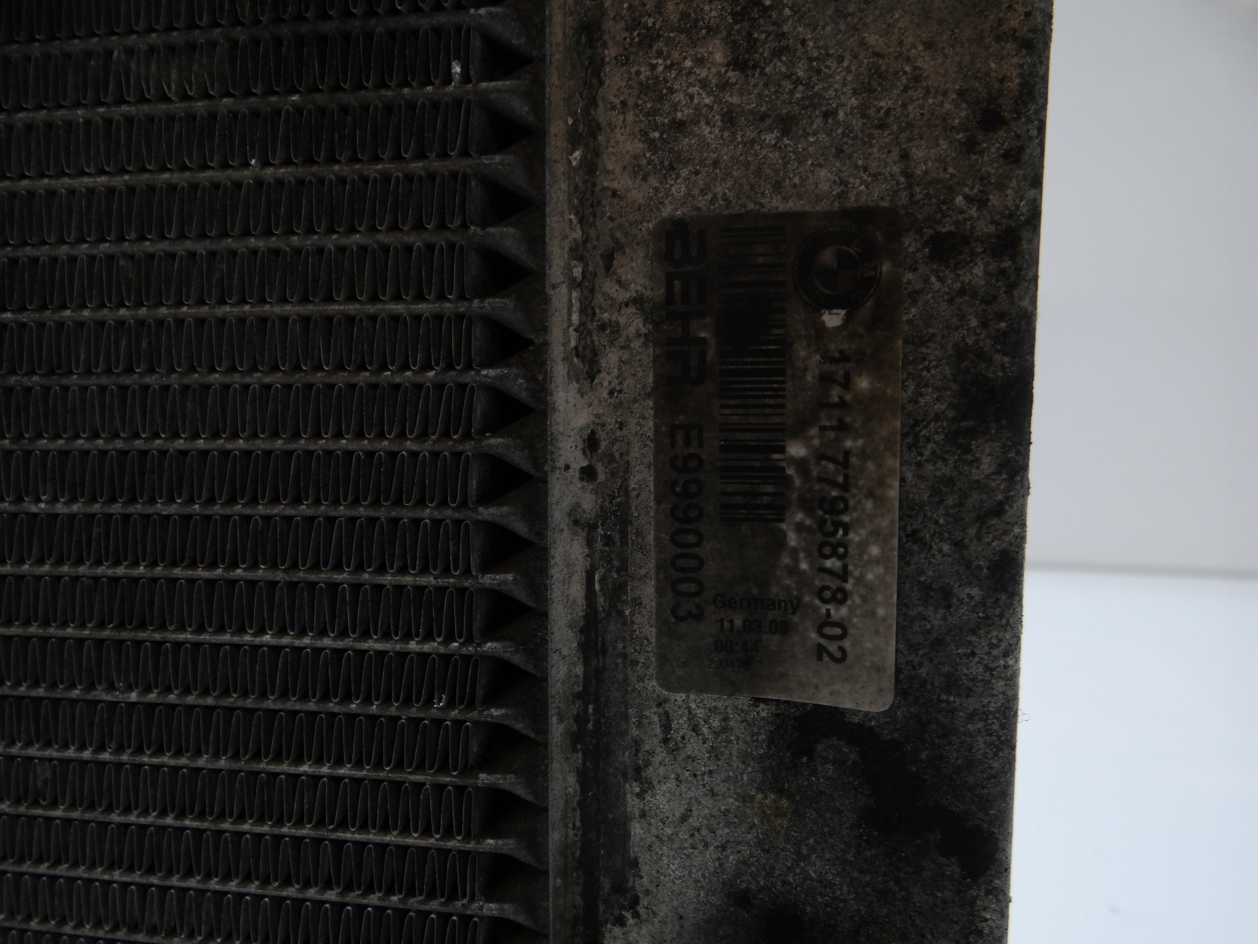 water cooler BMW E60 E61 N47D20A 2.0D OE 7795878