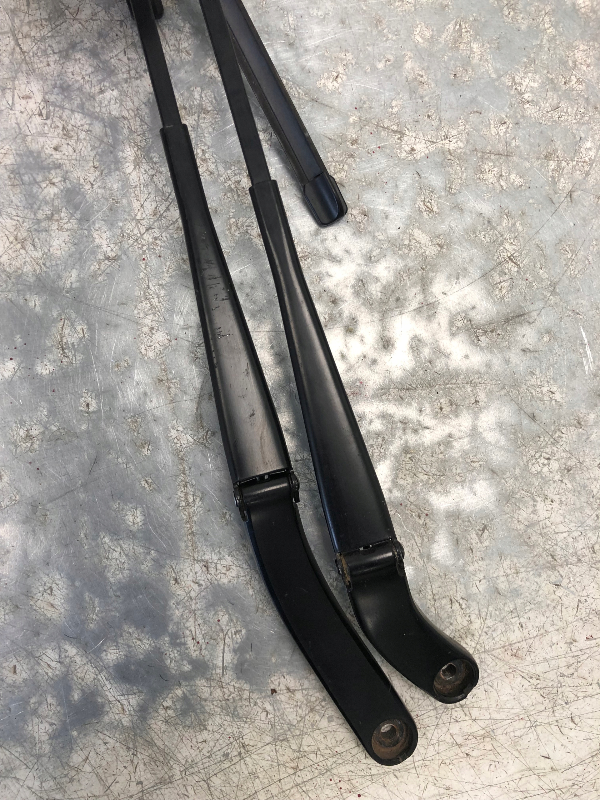 Bracci tergicristallo AUDI A4 B8 LIFT 8K1955407 8K1955408