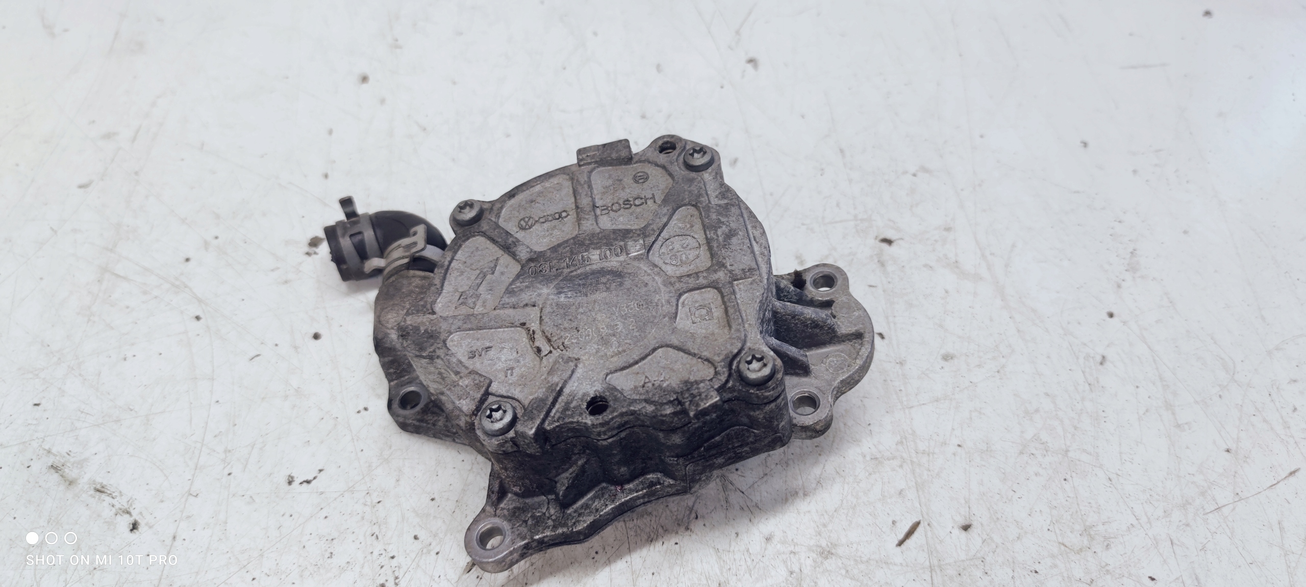 POMPA VACUM AUDI VW SEAT 03L145100 ORIGINALE !!!