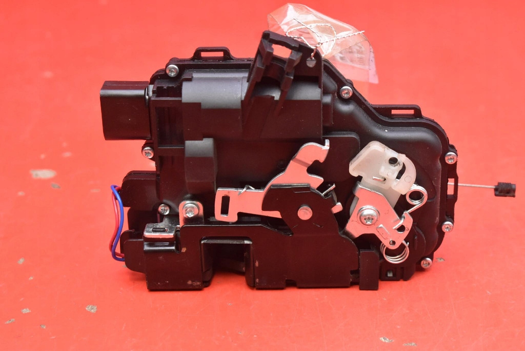 lock door right front front EU VW BORA sedan 98-05