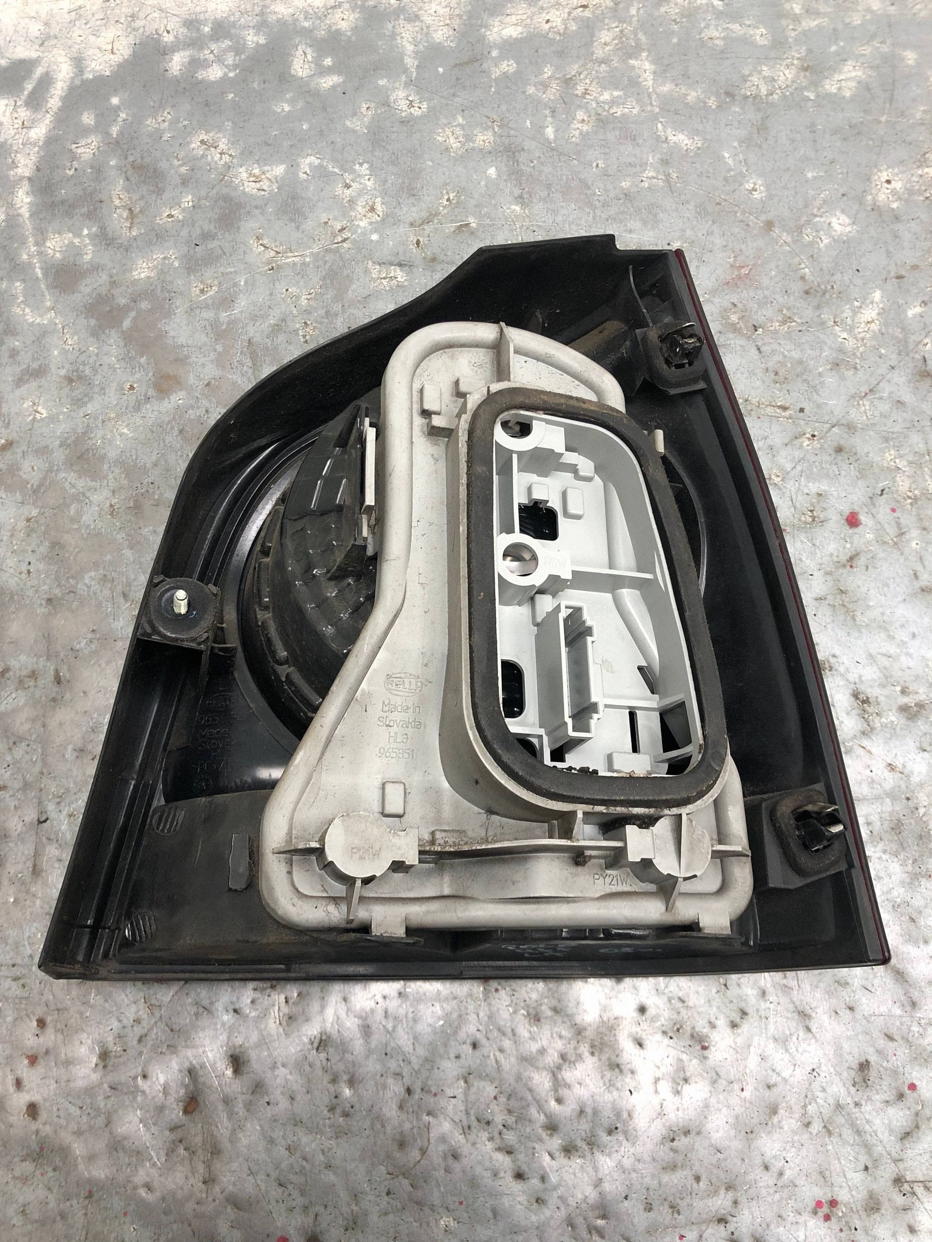 light left rear part VW POLO IV LIFT 6Q6945095AB