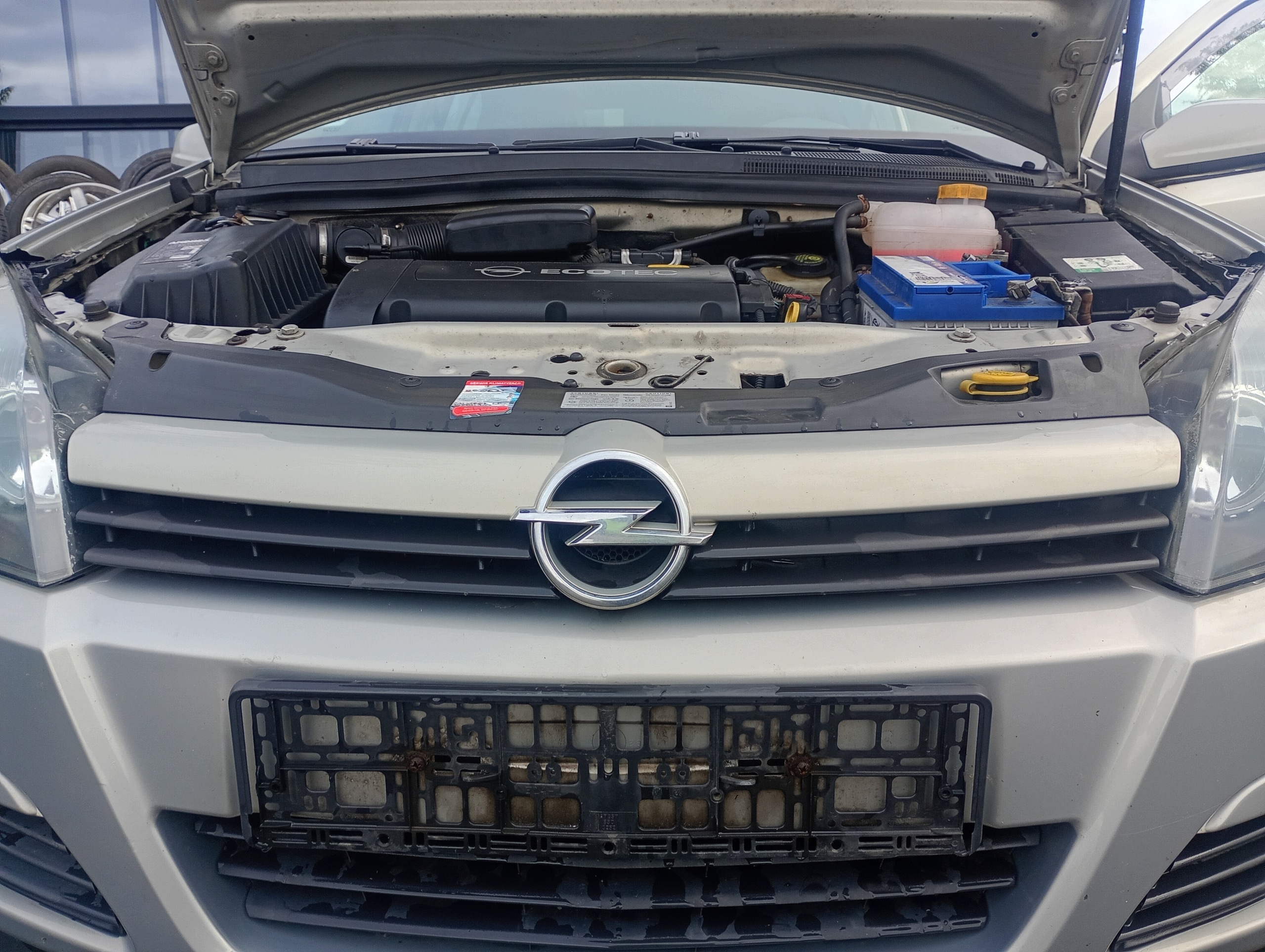 grill grille radiator Opel Astra H 04-10