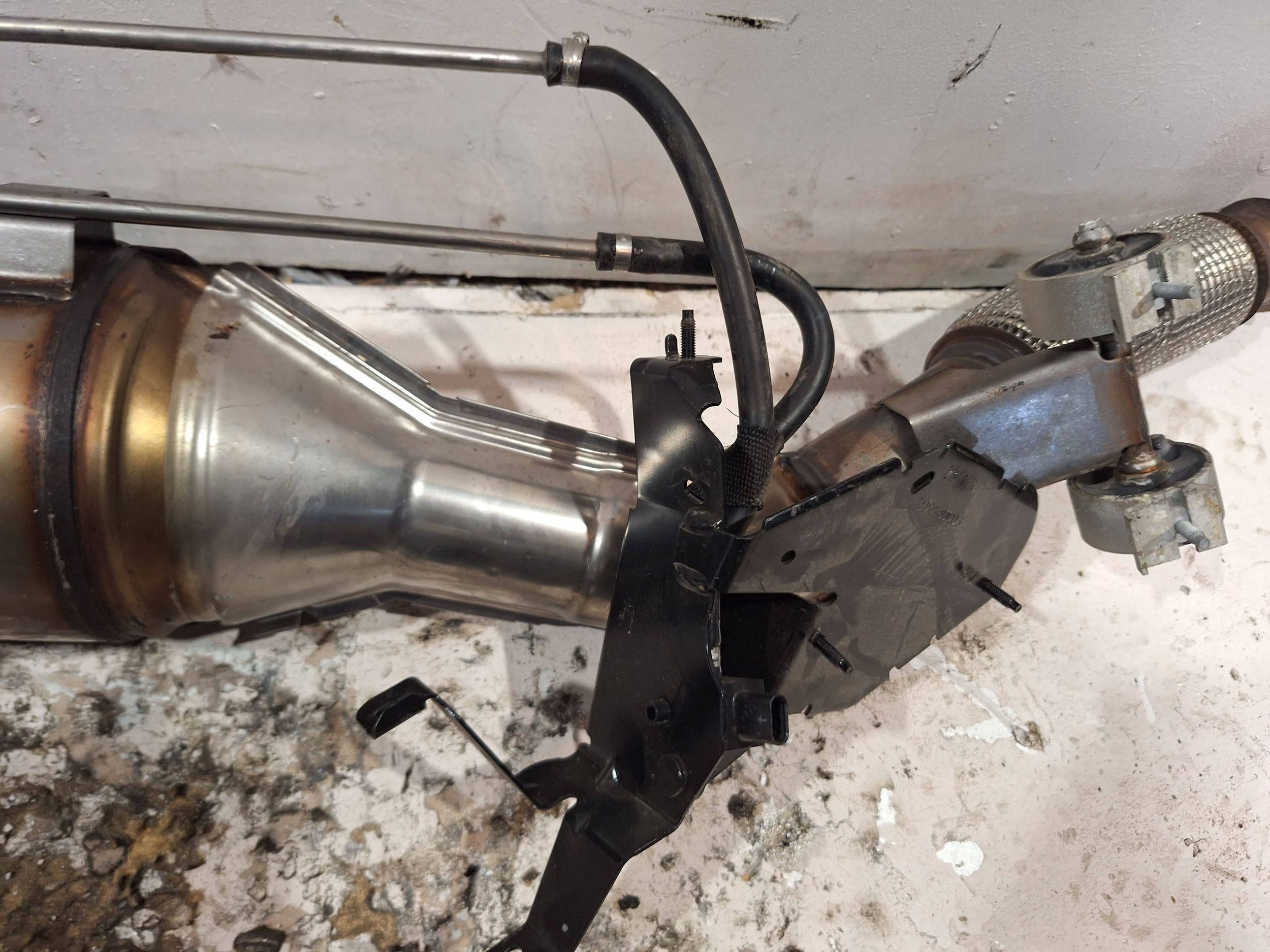 catalyst DPF 9846287080 RENAULT TRAFIC IV VIVARO B 2.0 CDTI 21