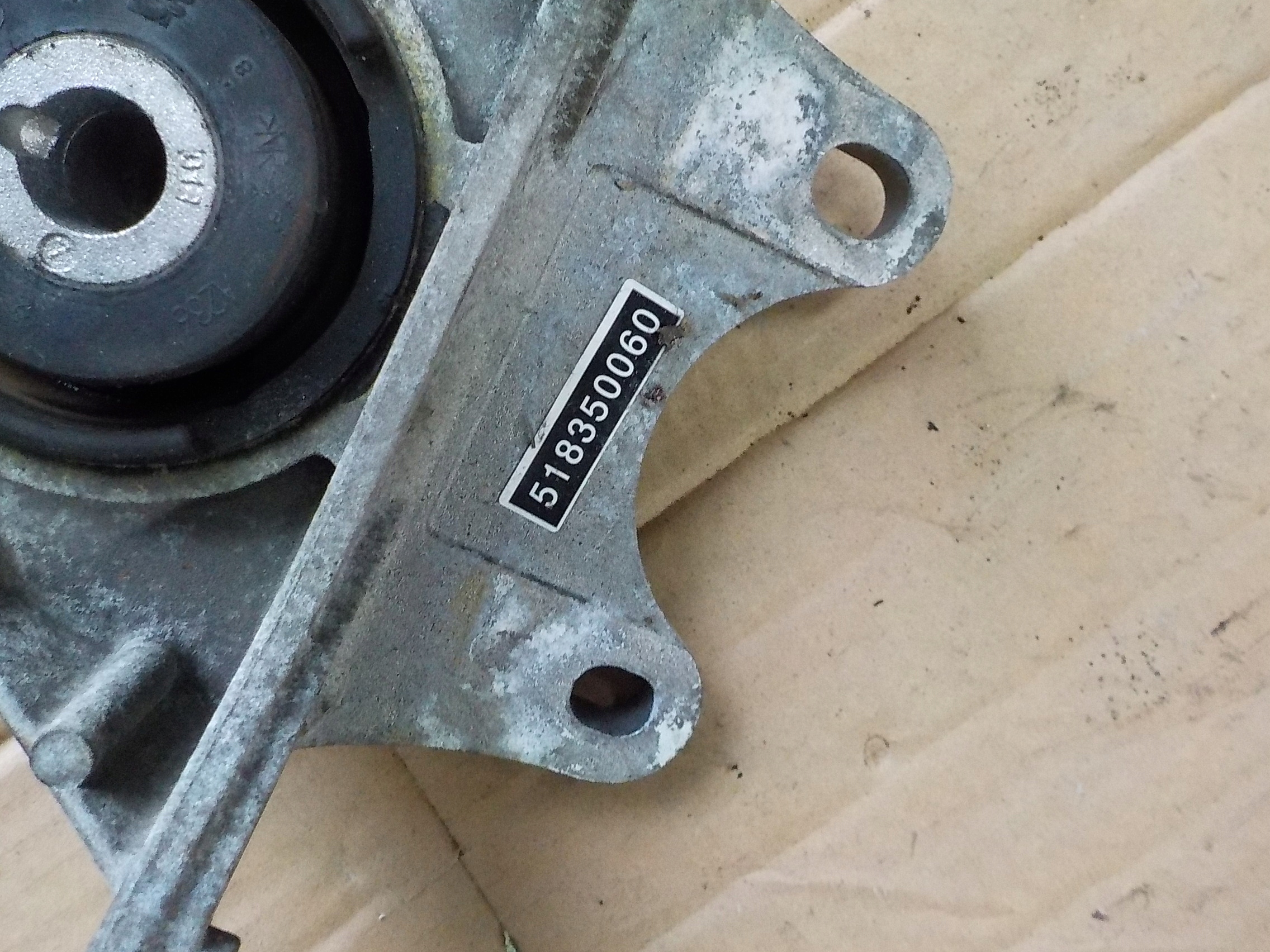 holder gearbox mounting fiat bravo II 1,4 16v