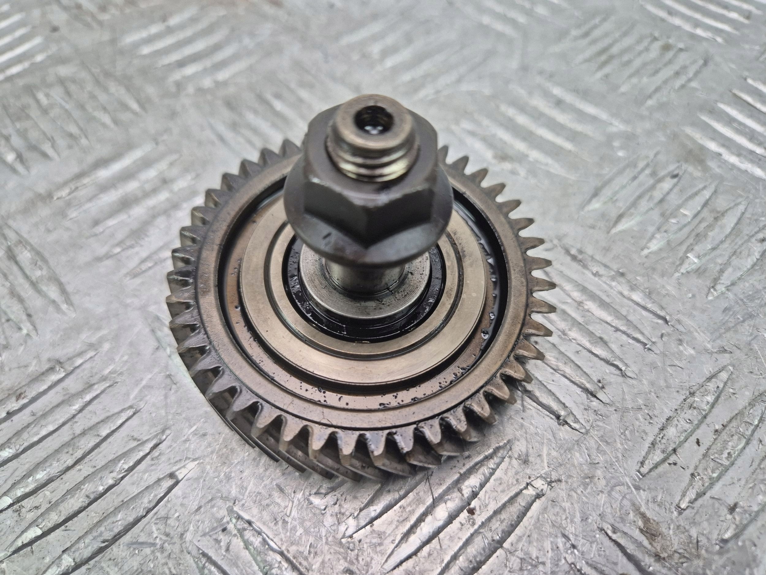 roue zebate lancucha de la distribution BMW X1 E84 20d 7802577 N47D20A