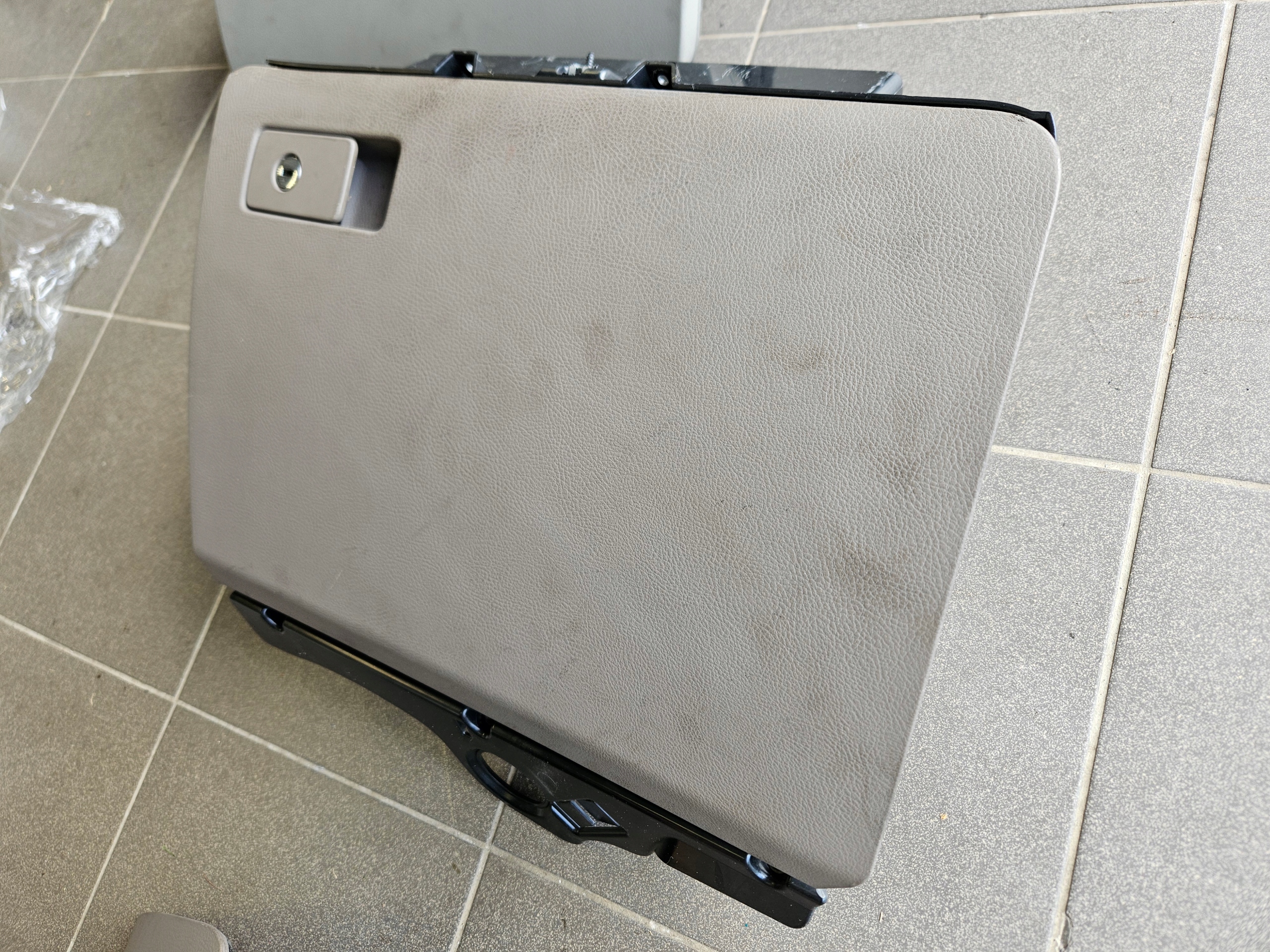 Handschuhfach Abdeckung, Hutablage PASSAT B6 2005-2010 3C1857101 3C0857114 3C1857097AM