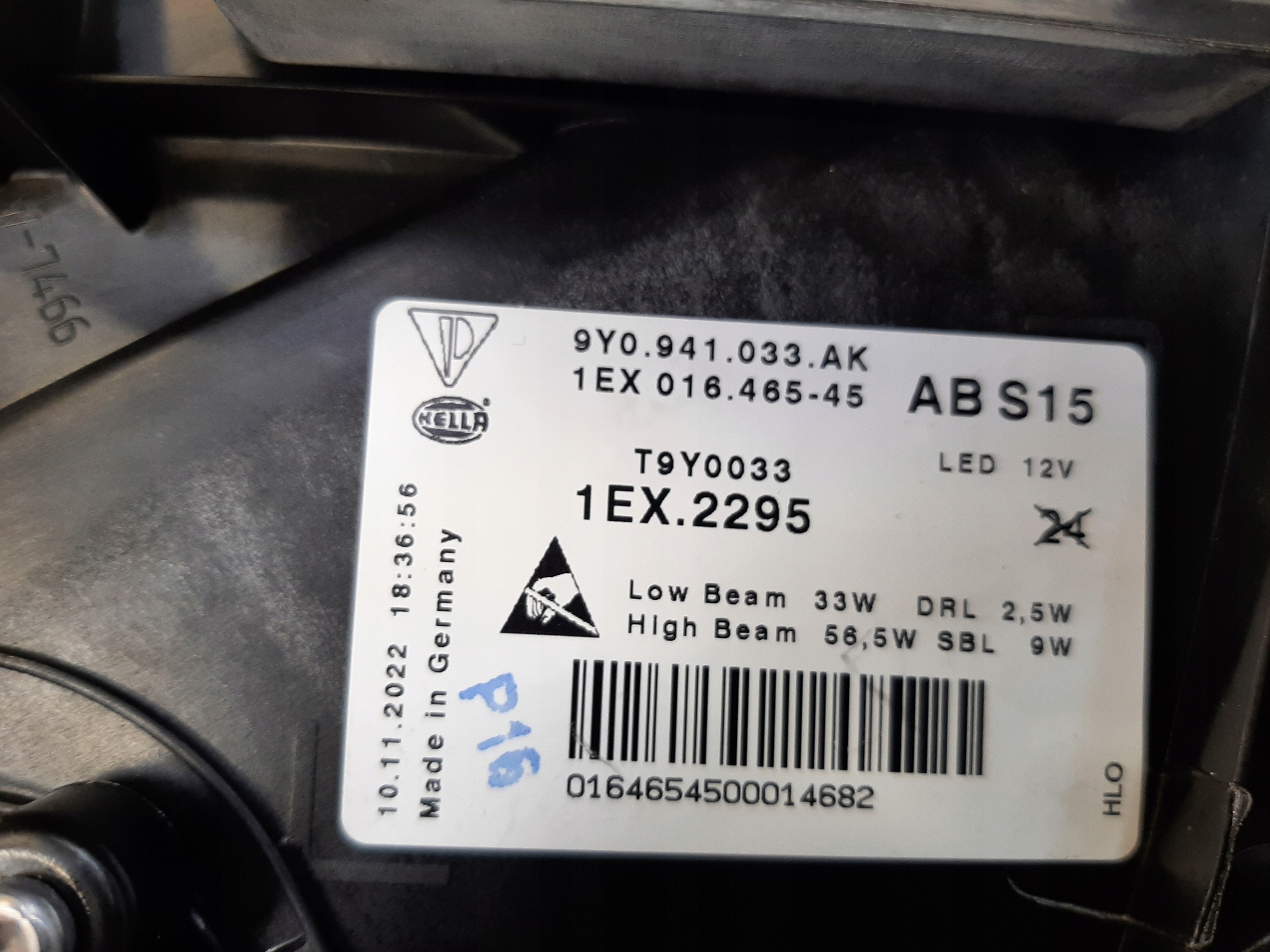 Porsche Cayenne 9Y0941033AK Reflektor Lewy LED Typ samochodu Samochody osobowe