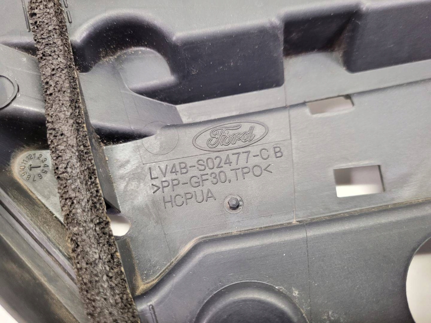 torpedo left side Ford Kuga 3 2020 LV4B-S02477-CB