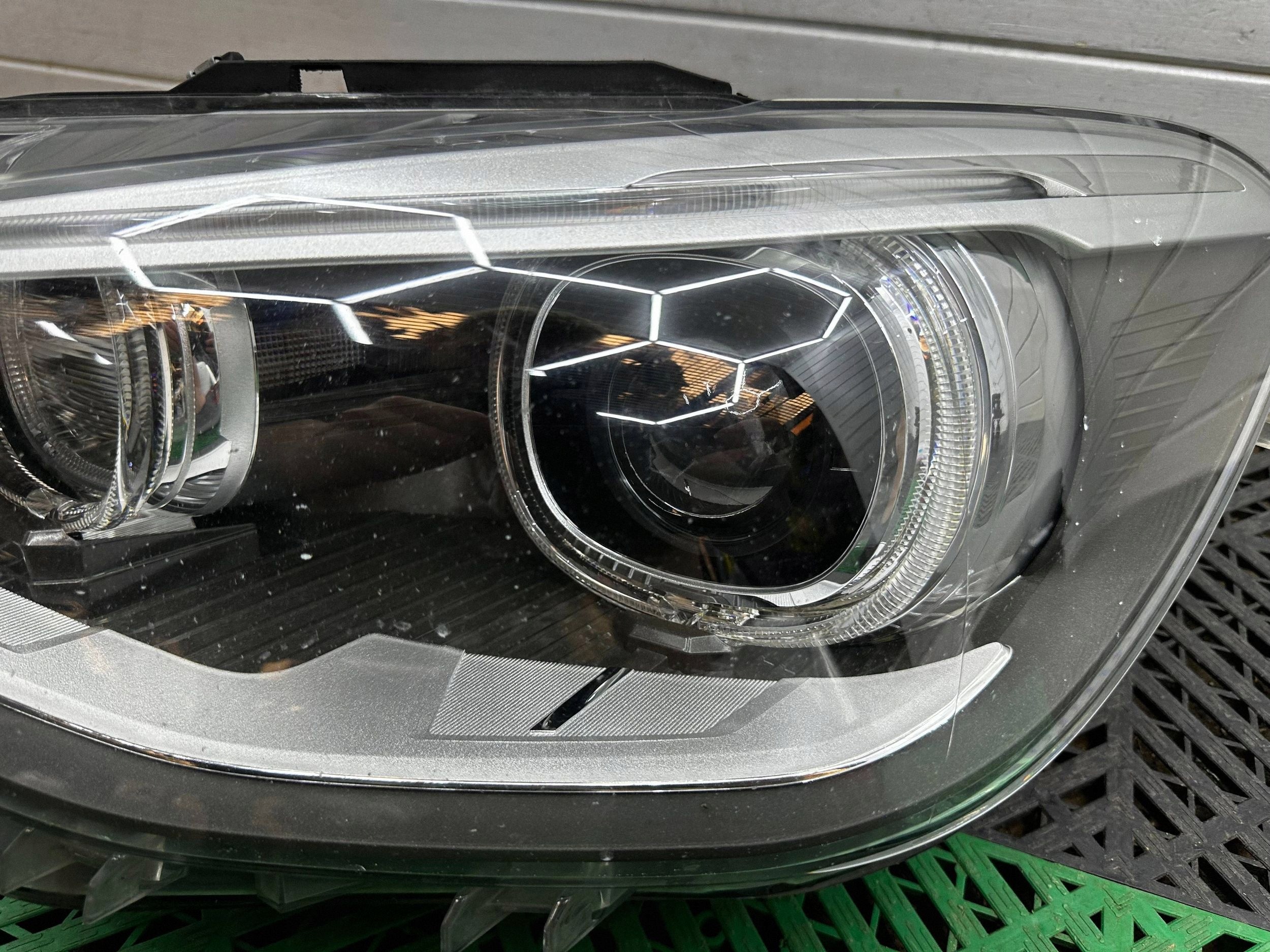 light front side left BMW 1 F20 F21 7229677
