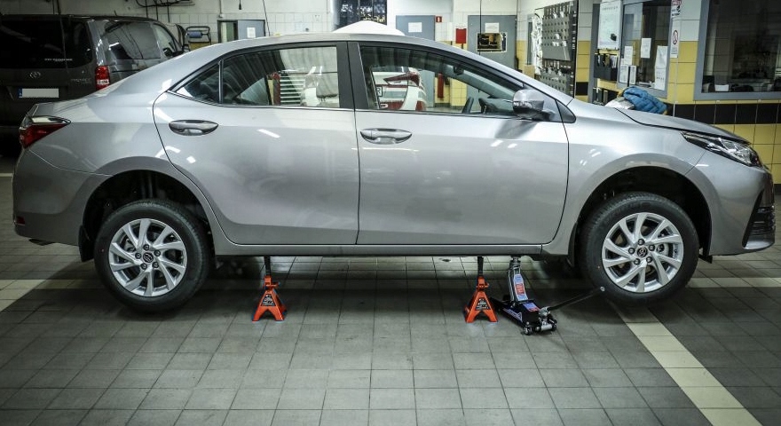 PODNOŚNIK SAMOCHODOWY ŻABA LEWAREK KOBYŁKI 3T 3000 Marka Ripper