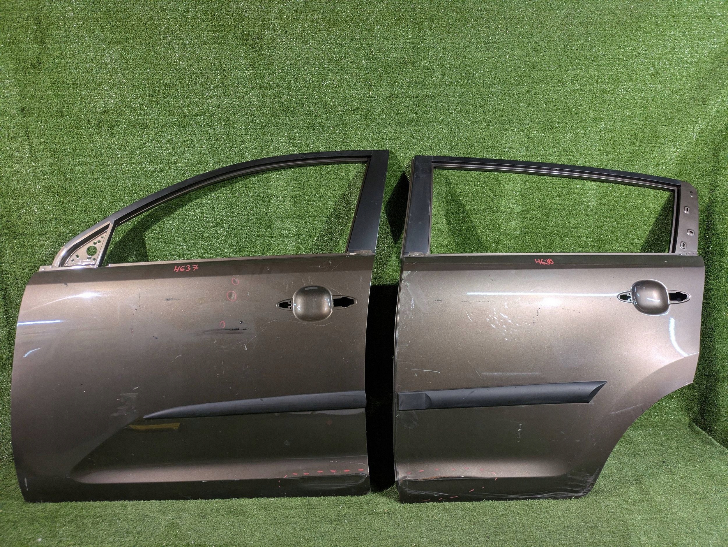 door front left left front KIA SPORTAGE III NR.D4637