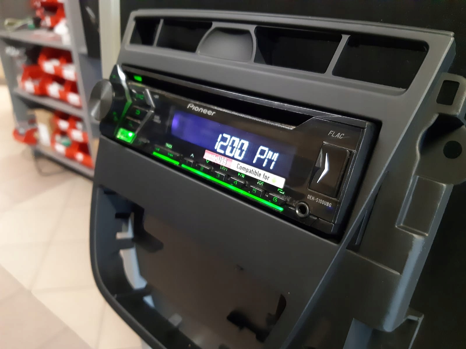 Ramka radiowa Opel Meriva B (S/D Monocab) 06/2010-> Marka ACV