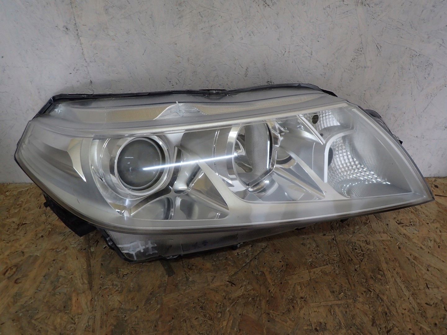 light right REFLEKTOR right SUZUKI VITARA LY 2015
