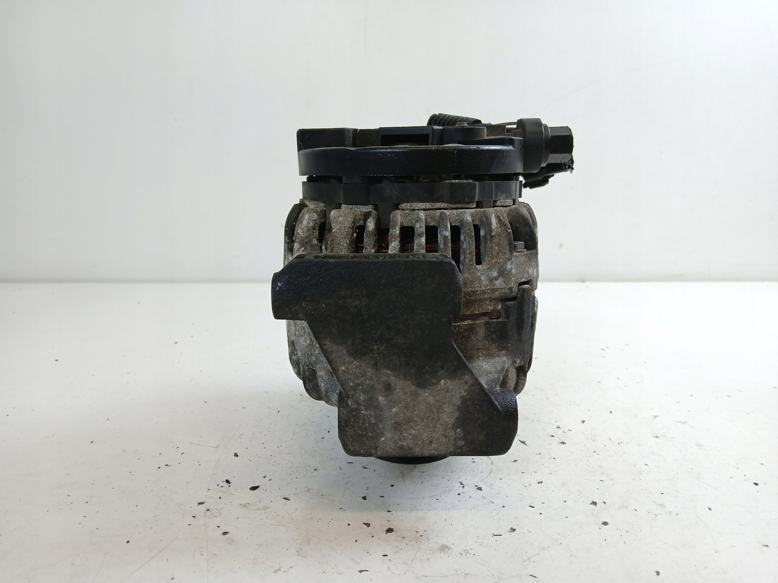 OPEL ZAFIRA 2.2 ALTERNATOR 55556066 100A